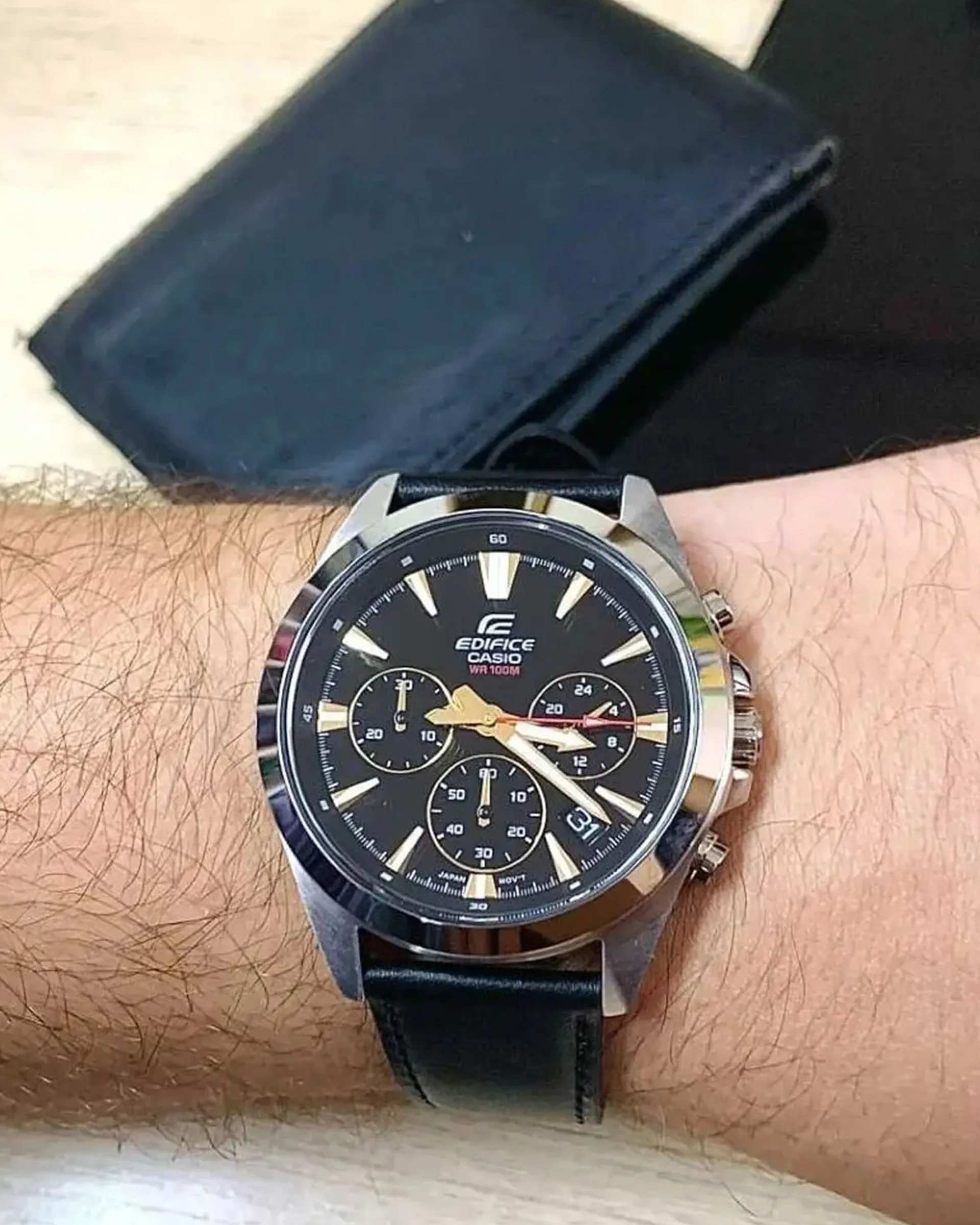 ساعت مچی مردانه عقربه ای EDIFICE کاسیو Casio مدل EFV-630L-1AVUDF