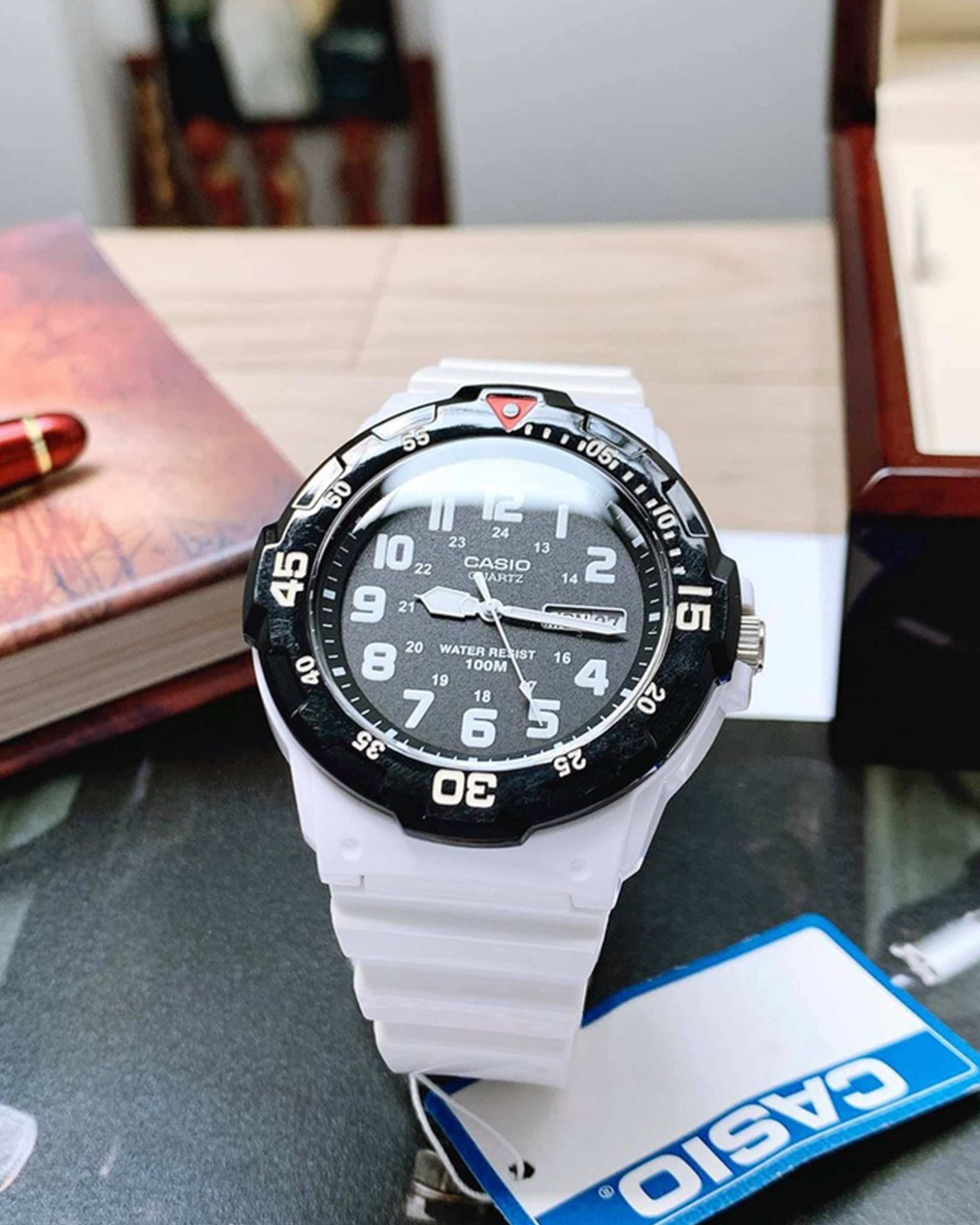 ساعت مچی عقربه ای کاسیو Casio مدل MRW-200HC-7B