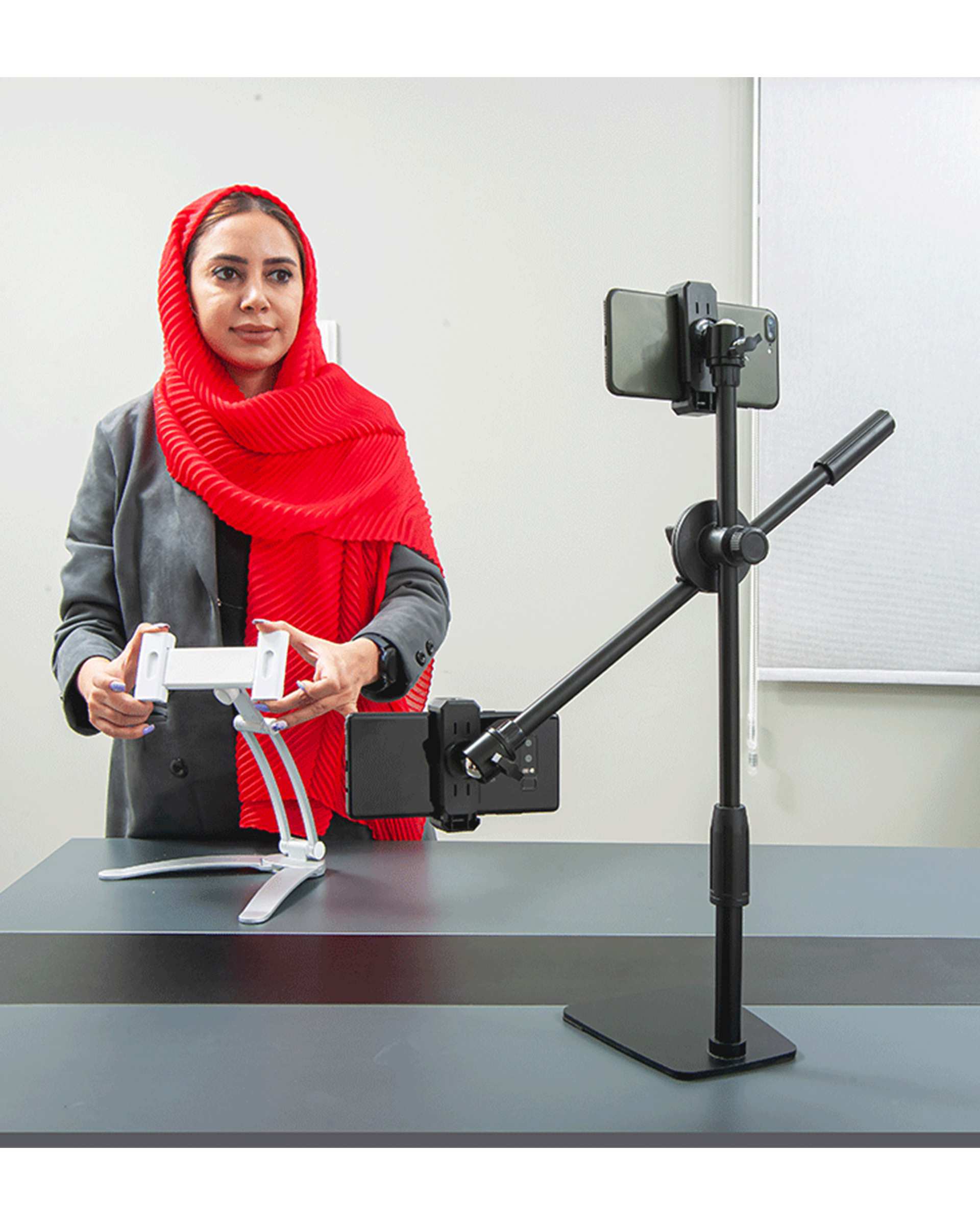 پایه نگهدارنده گوشی موبایل مشکی ارگو Ergo مدل WMH008