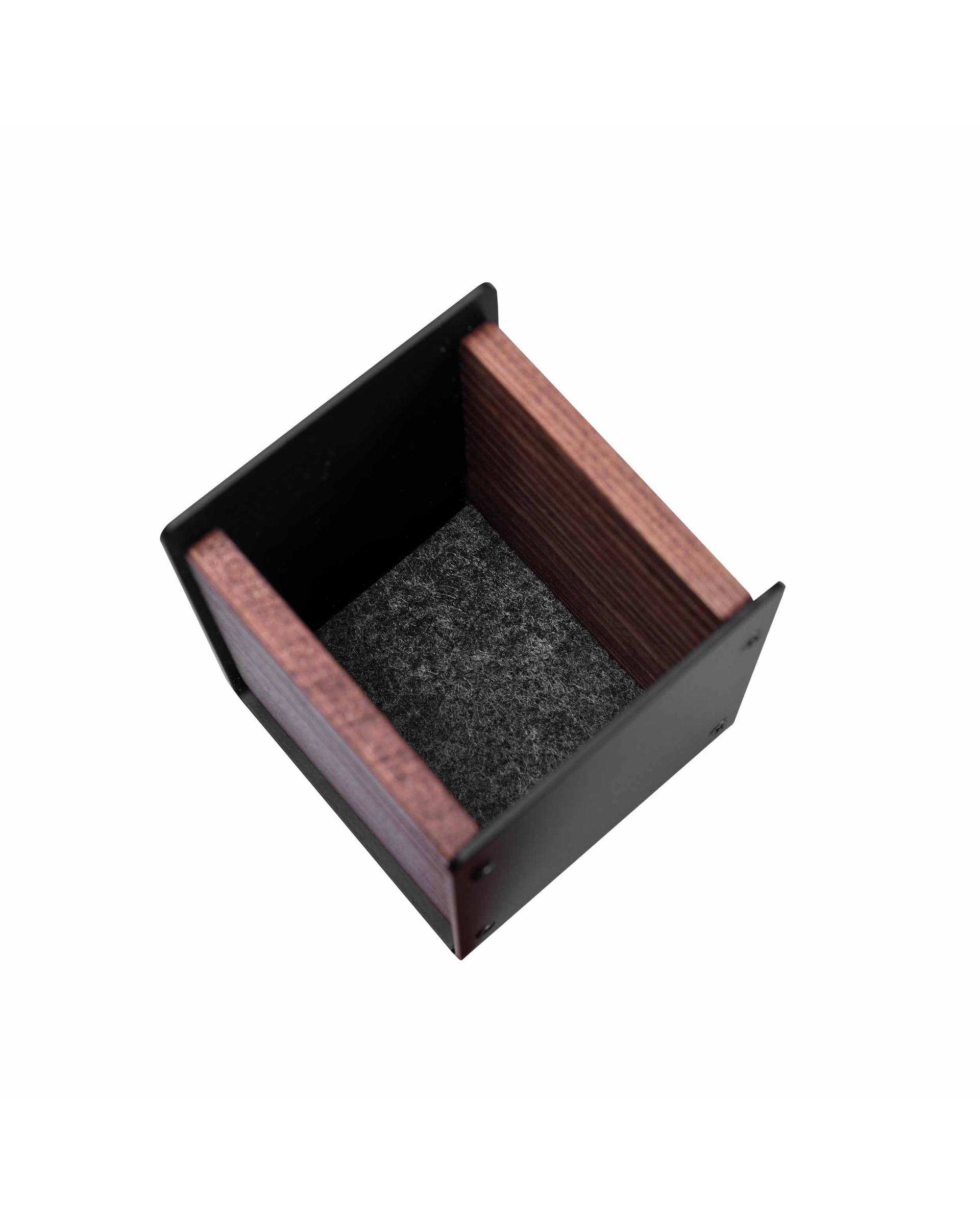 جامدادی رومیزی شکلاتی میناردینو Minardino مدل Travis