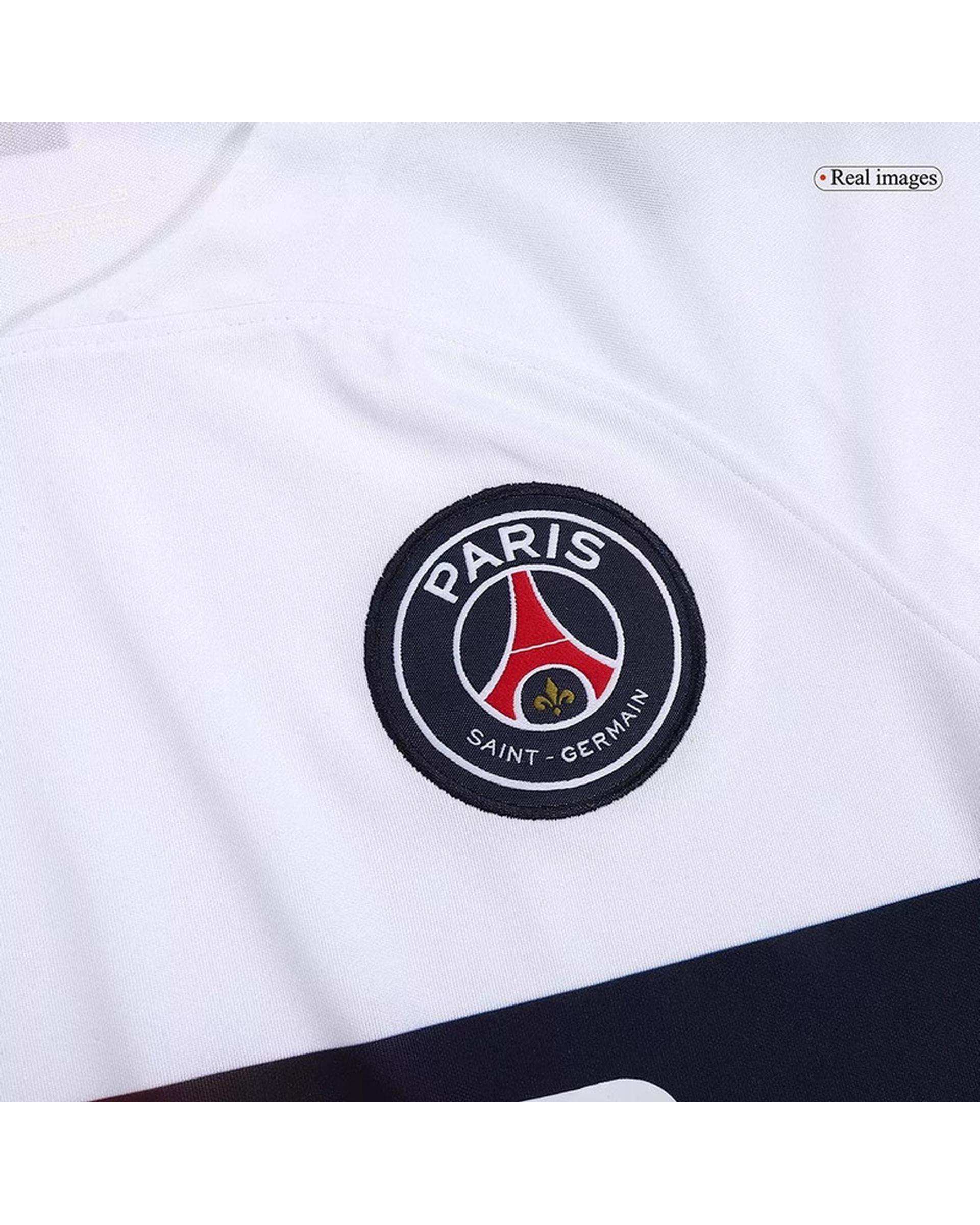 ست تی شرت آستین کوتاه و شلوارک ورزشی مردانه مدل پاریس Away 2024