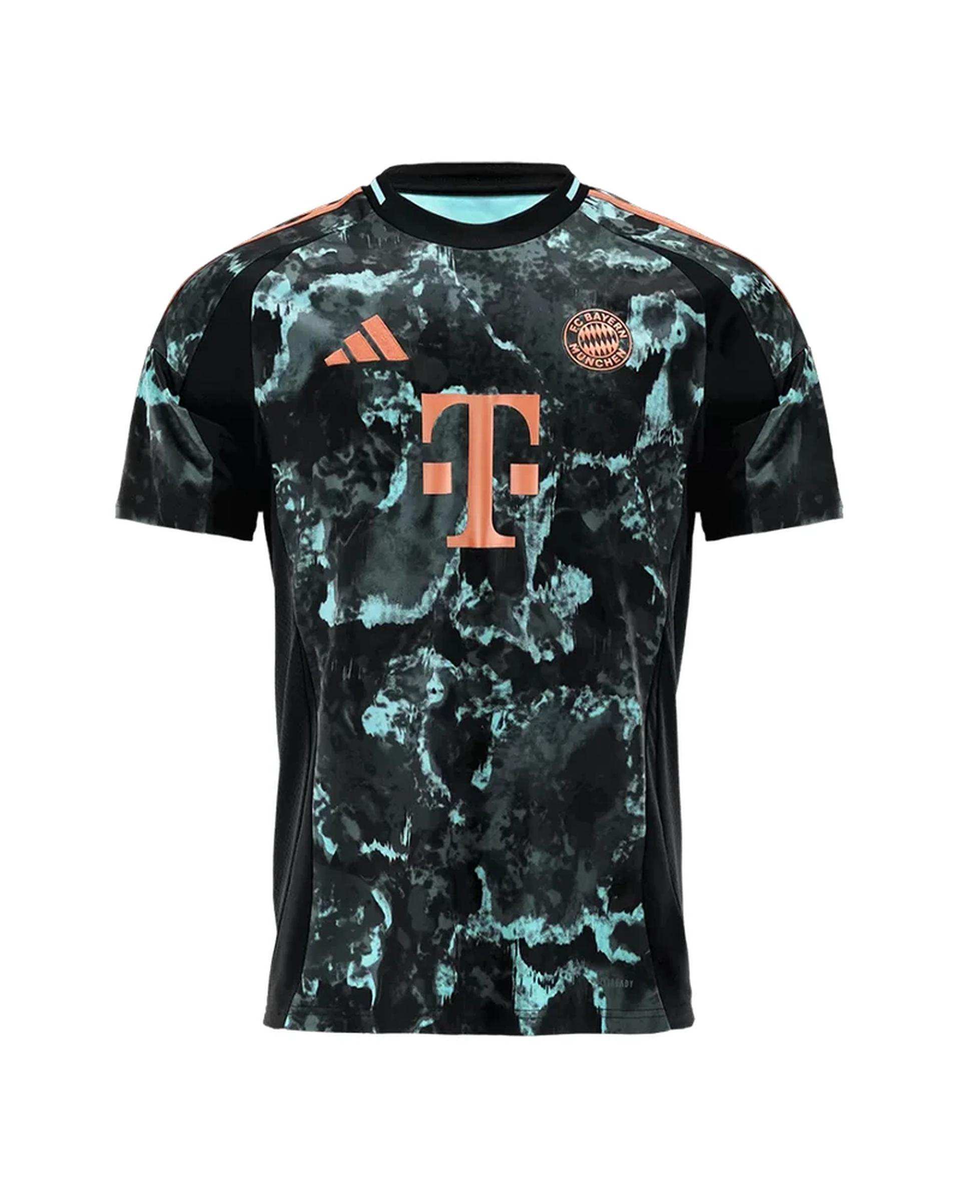 ست تی شرت و شلوارک ورزشی مردانه مدل بایرن مونیخ Away 2025