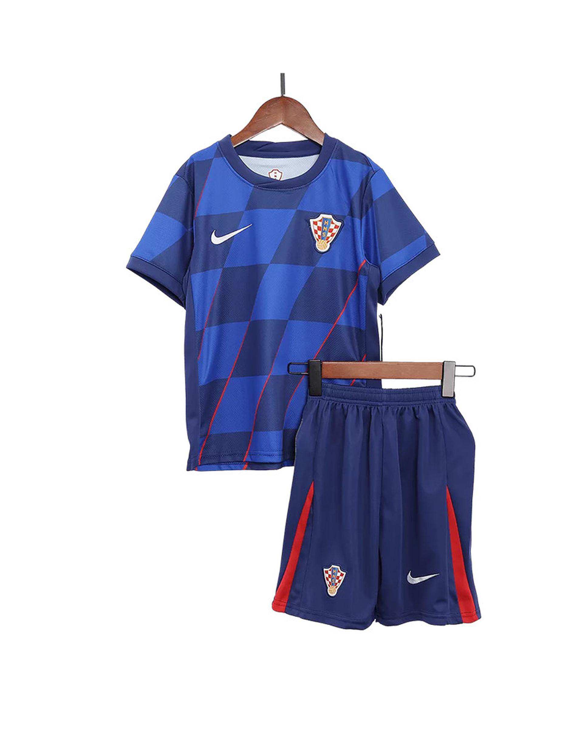 ست تی شرت و شلوارک ورزشی مردانه مدل کرواسی Away 2024