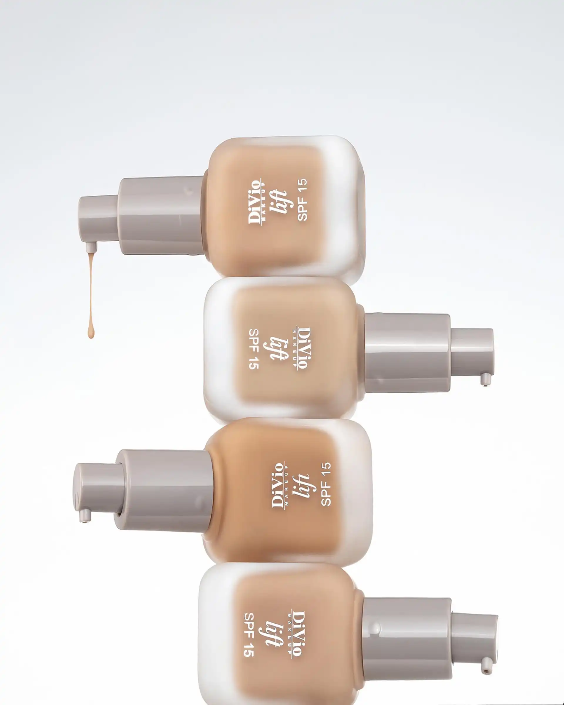 کرم پودر فول کاور با SPF15 دیویو Divio شماره 02 حجم 35ml