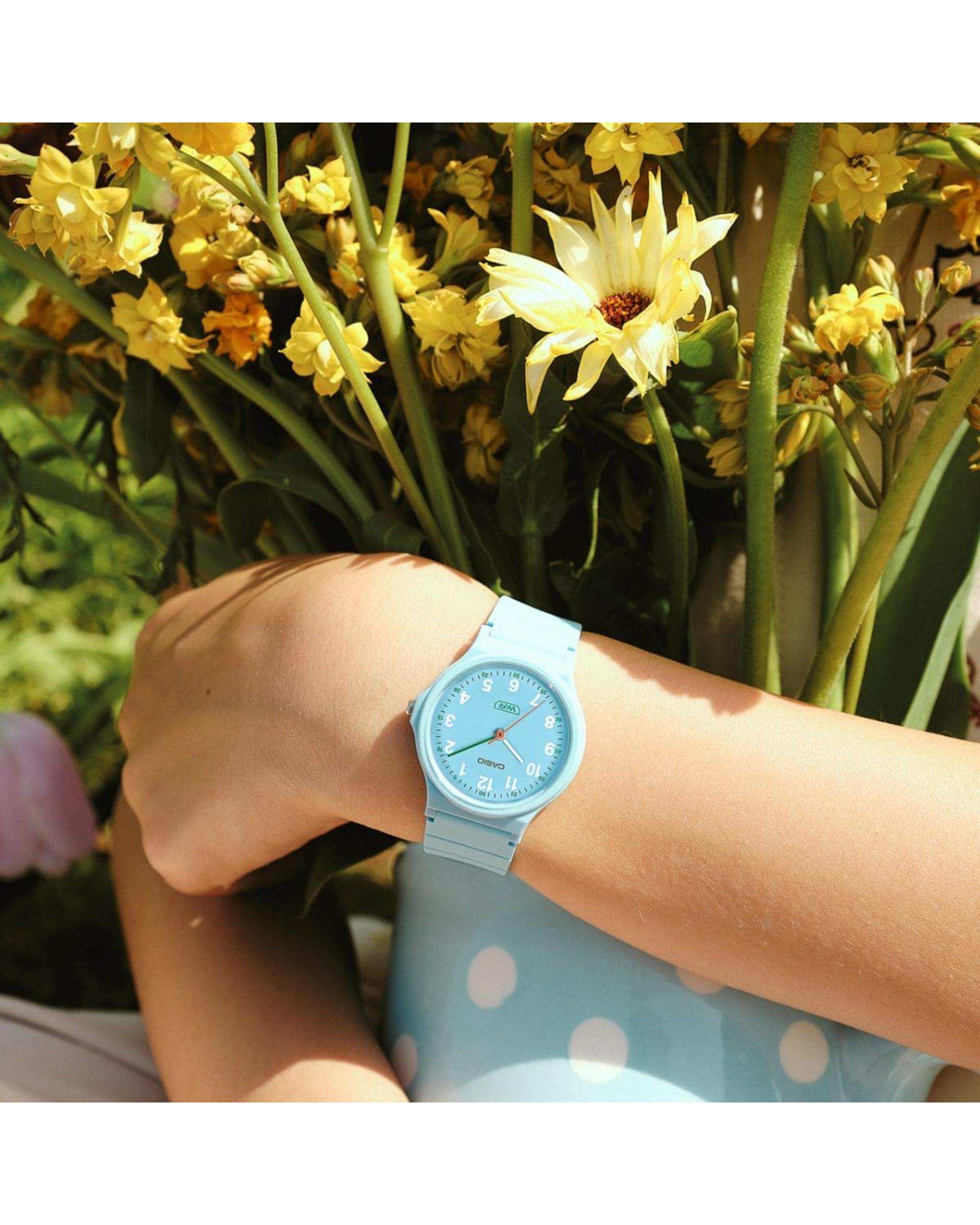ساعت مچی زنانه عقربه ای کاسیو Casio مدل LQ-24B-2BDF