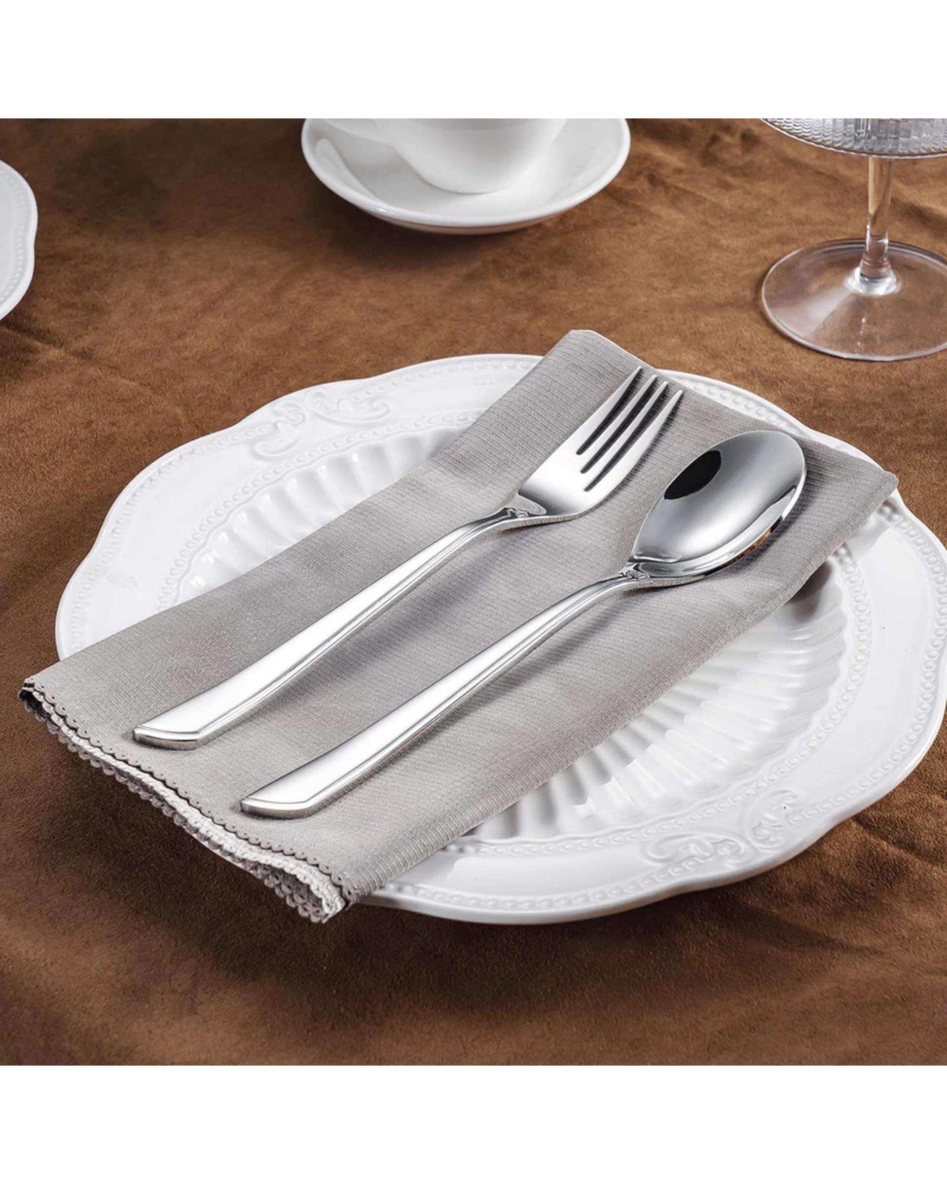 سرویس قاشق و چنگال 4 پارچه استیل جی فی نی GIFFINI مدل 52