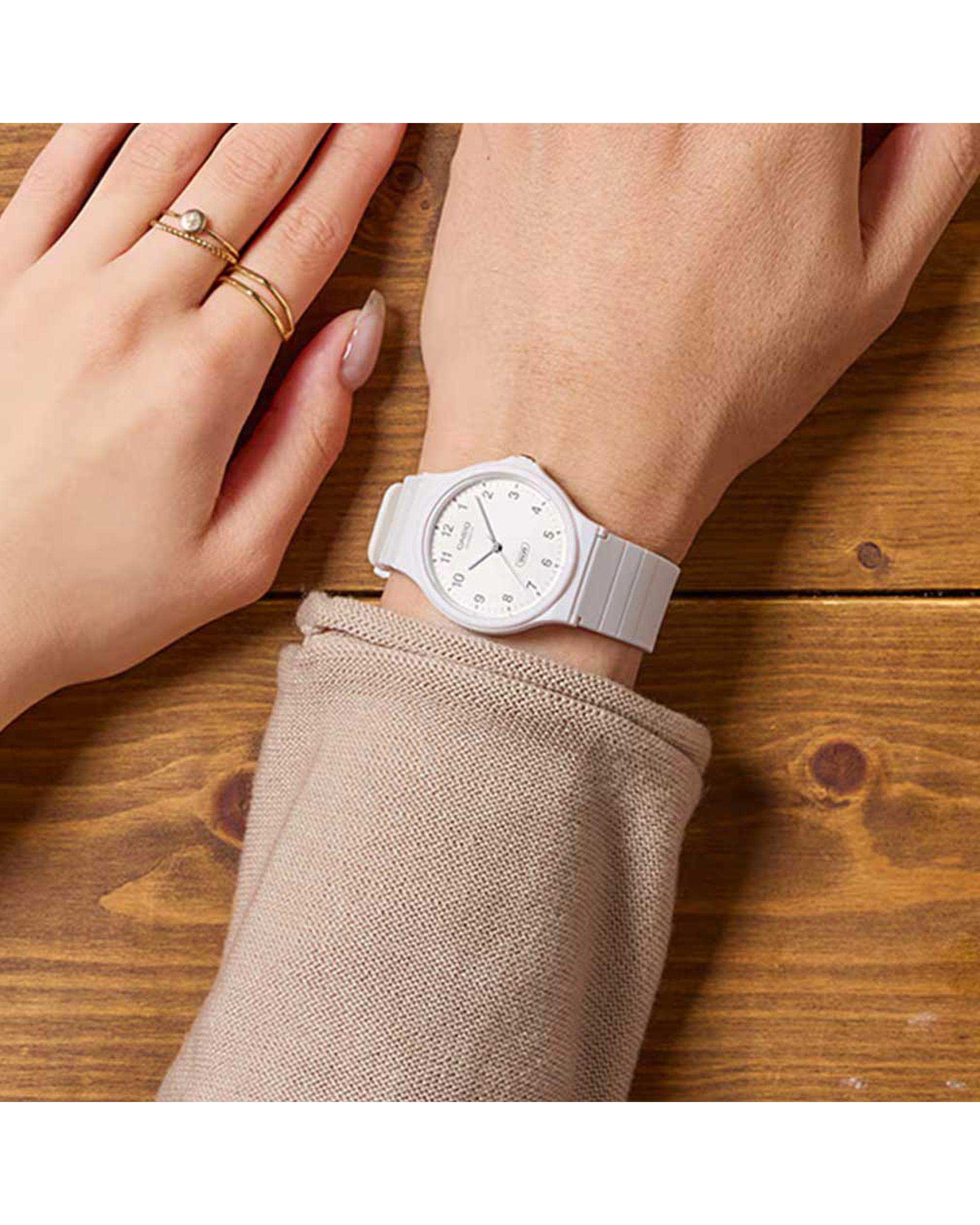 ساعت مچی مردانه عقربه ای کاسیو Casio مدل CASIO-MQ-24B-7B