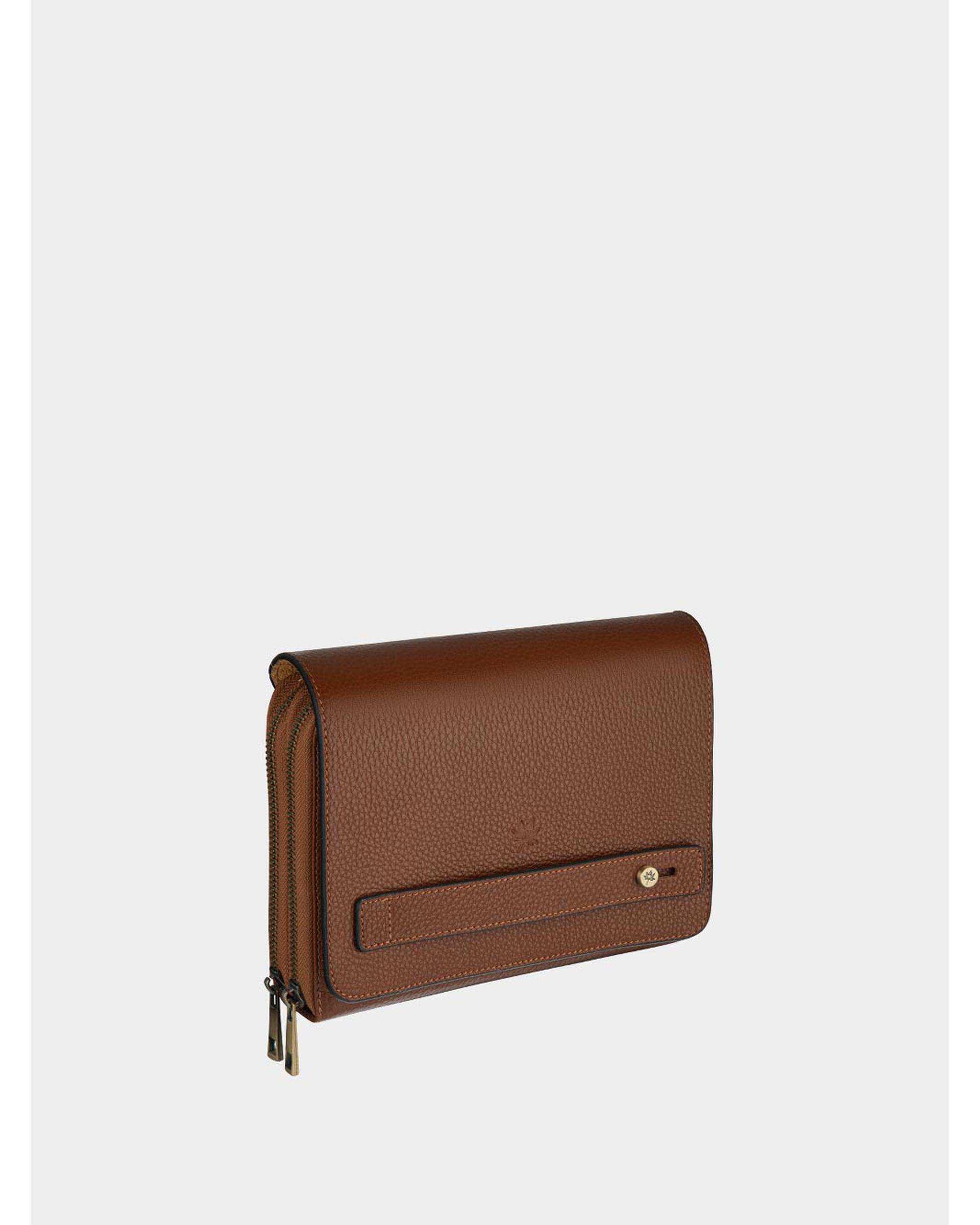 کیف پاسپورتی چرم مردانه عسلی نوین چرم Novin Leather مدل 935 WB3710
