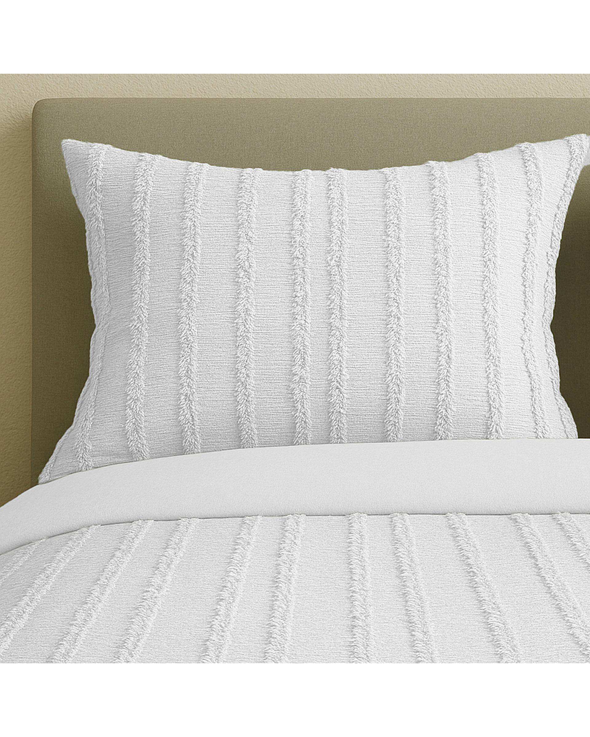 سرویس روتختی کاوری مینیمال دو نفره 8 تکه سفید شیری راه راه نوپه هوم Nopehome طرح برجسته کد C22