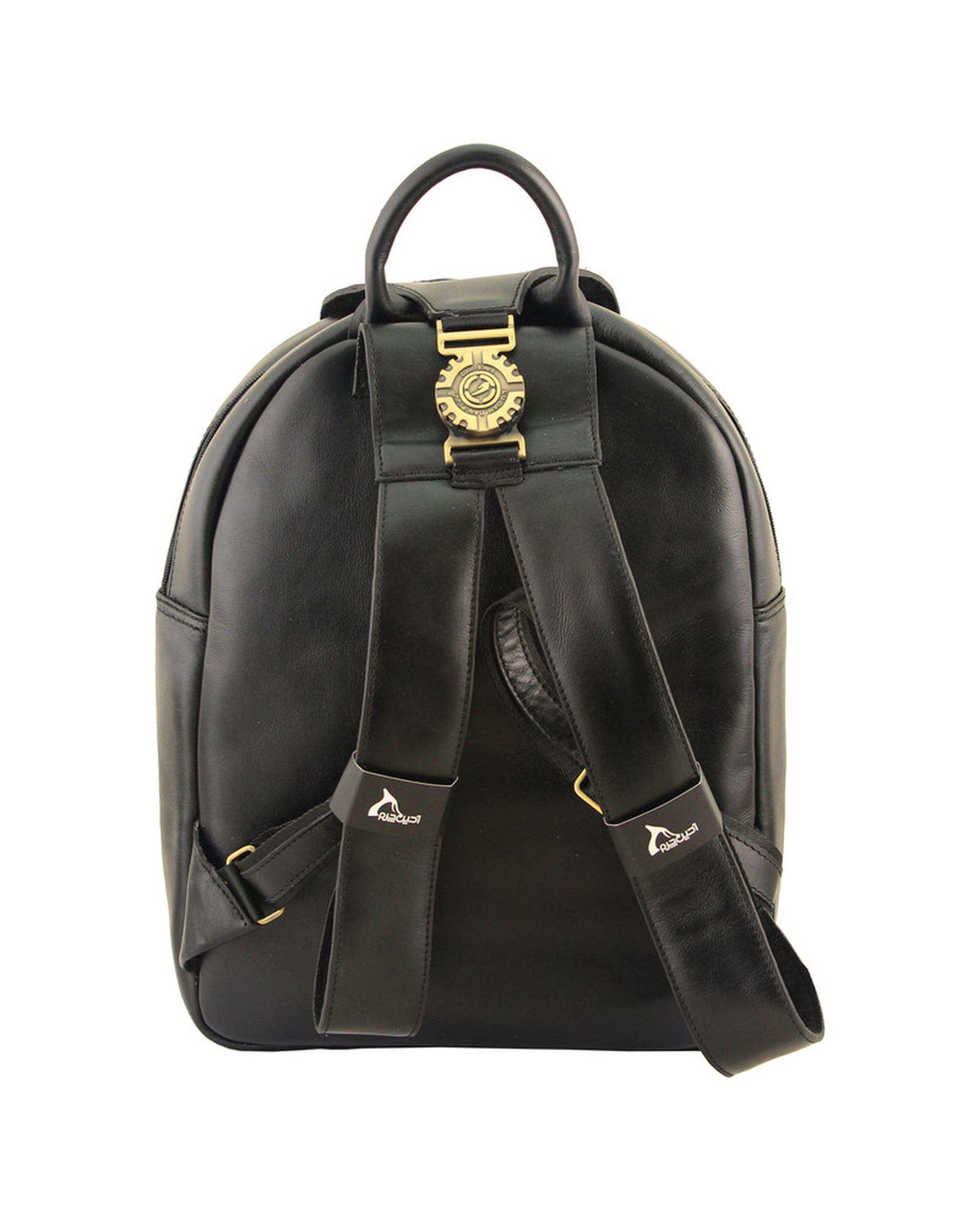 کوله پشتی چرم زنانه مشکی چرم بارز Charm Barez مدل DZ60