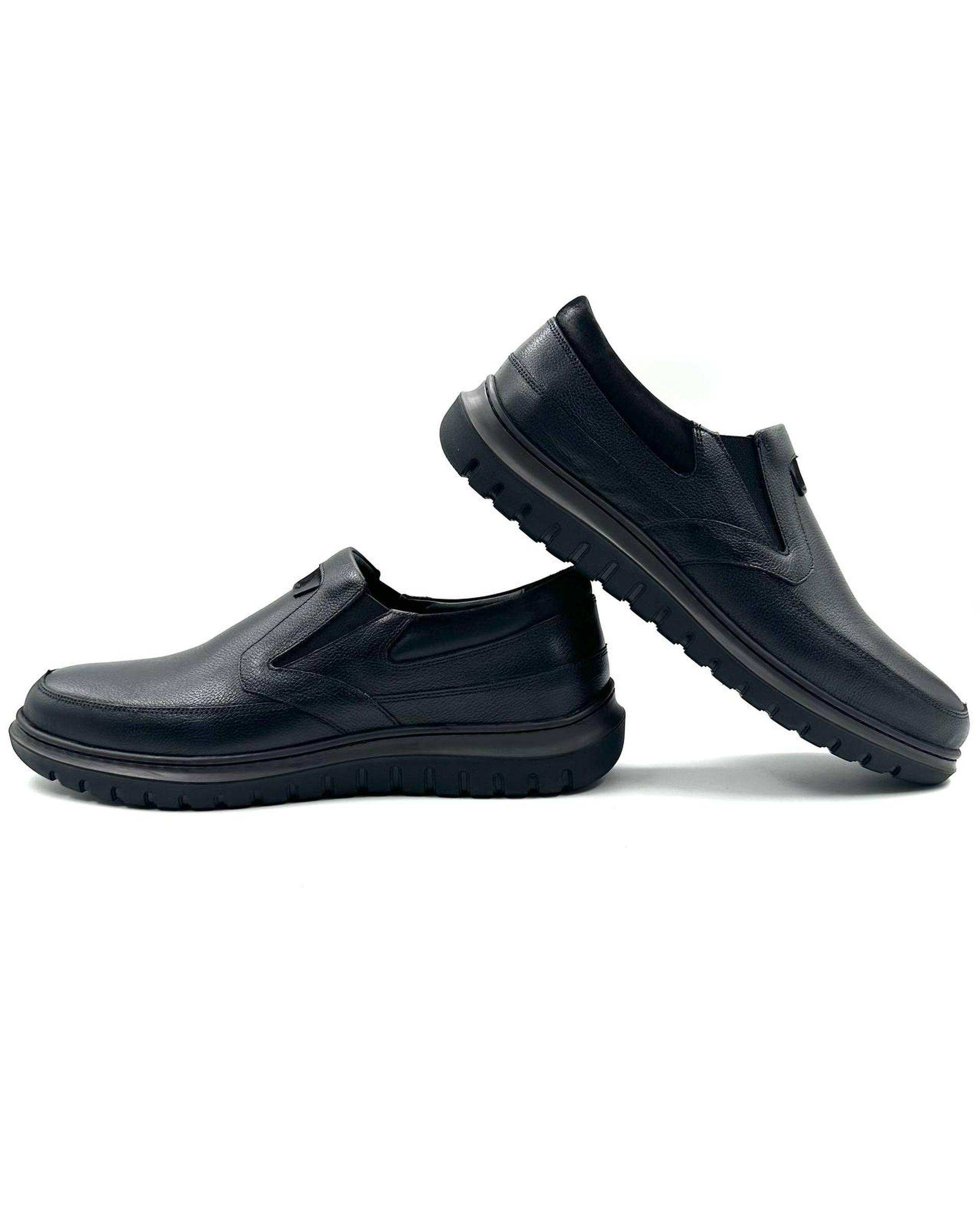 کفش چرم مردانه کژوال راحتی طبی مشکی چرم میخچی Mikhchi Leather مدل M13