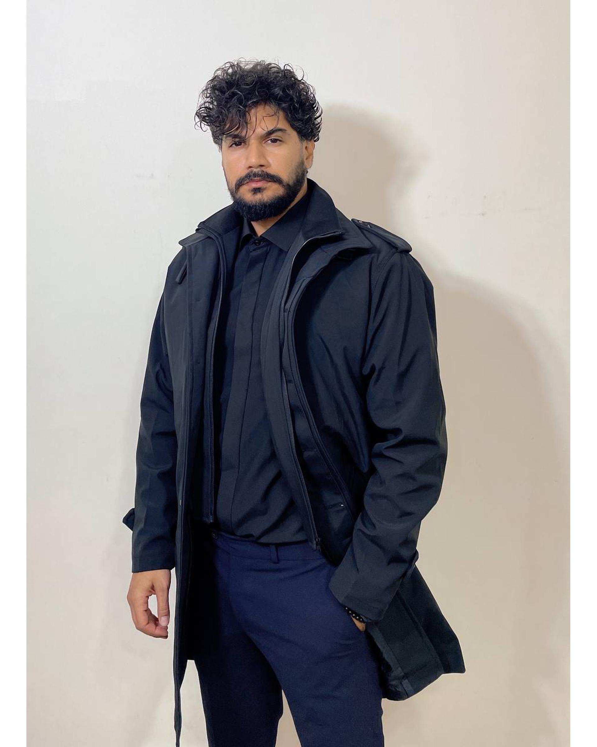 بارانی مردانه ضد آب مشکی دیورسو Diverso کد 4789