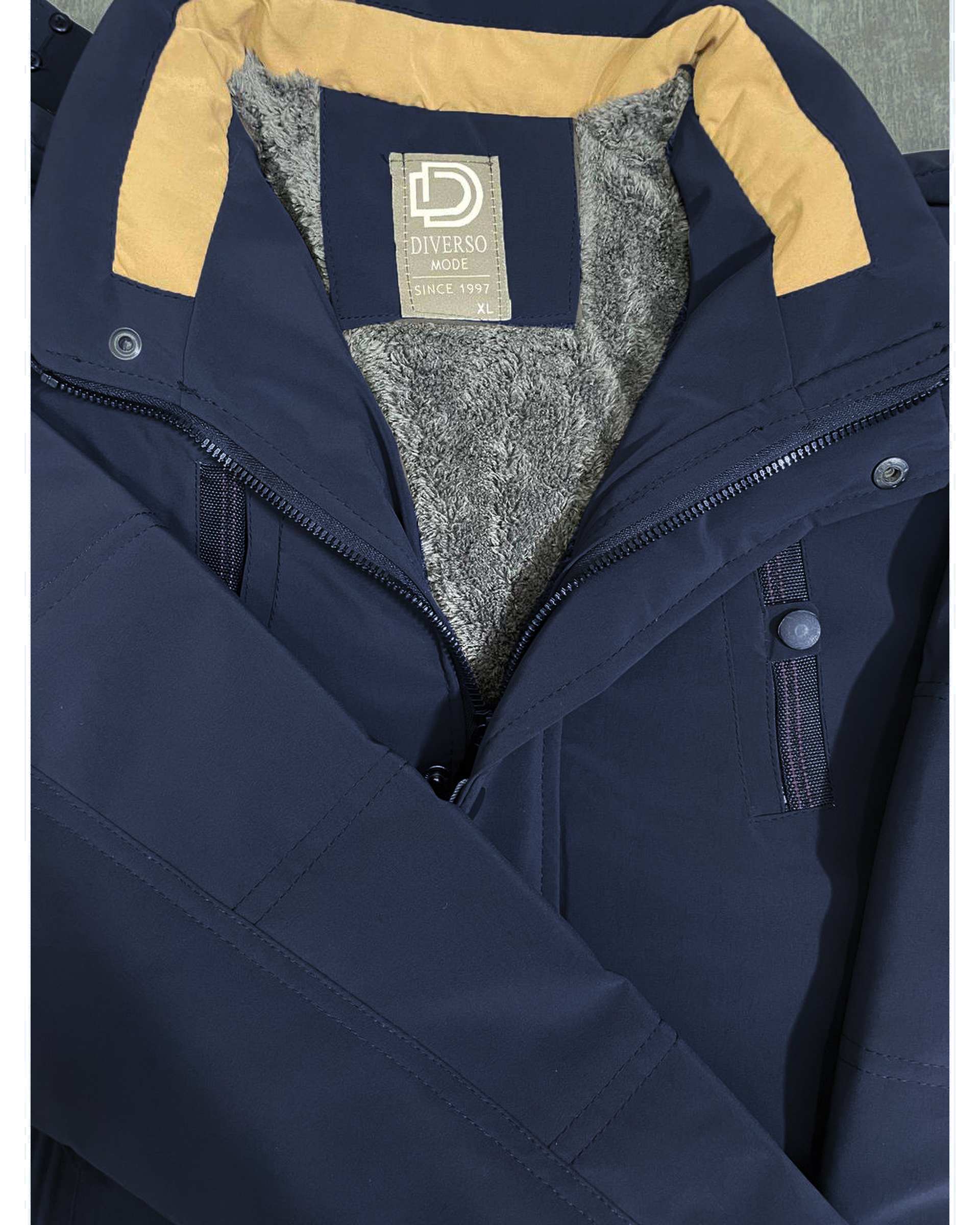 کاپشن مردانه کتان ضد آب مشکی دیورسو Diverso کد 4792