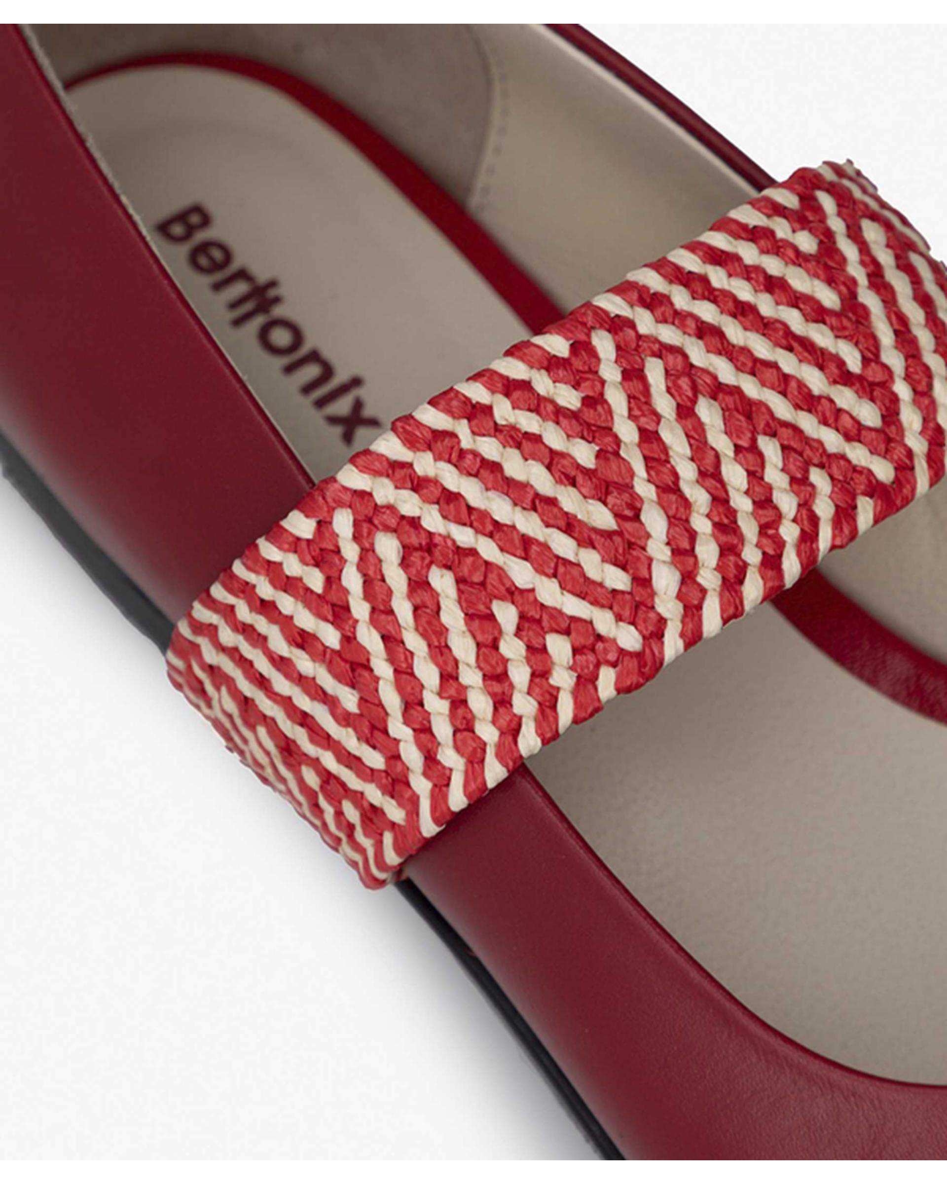 کفش چرم زنانه کژوال طبی قرمز برتونیکس Berttonix کد H-2003