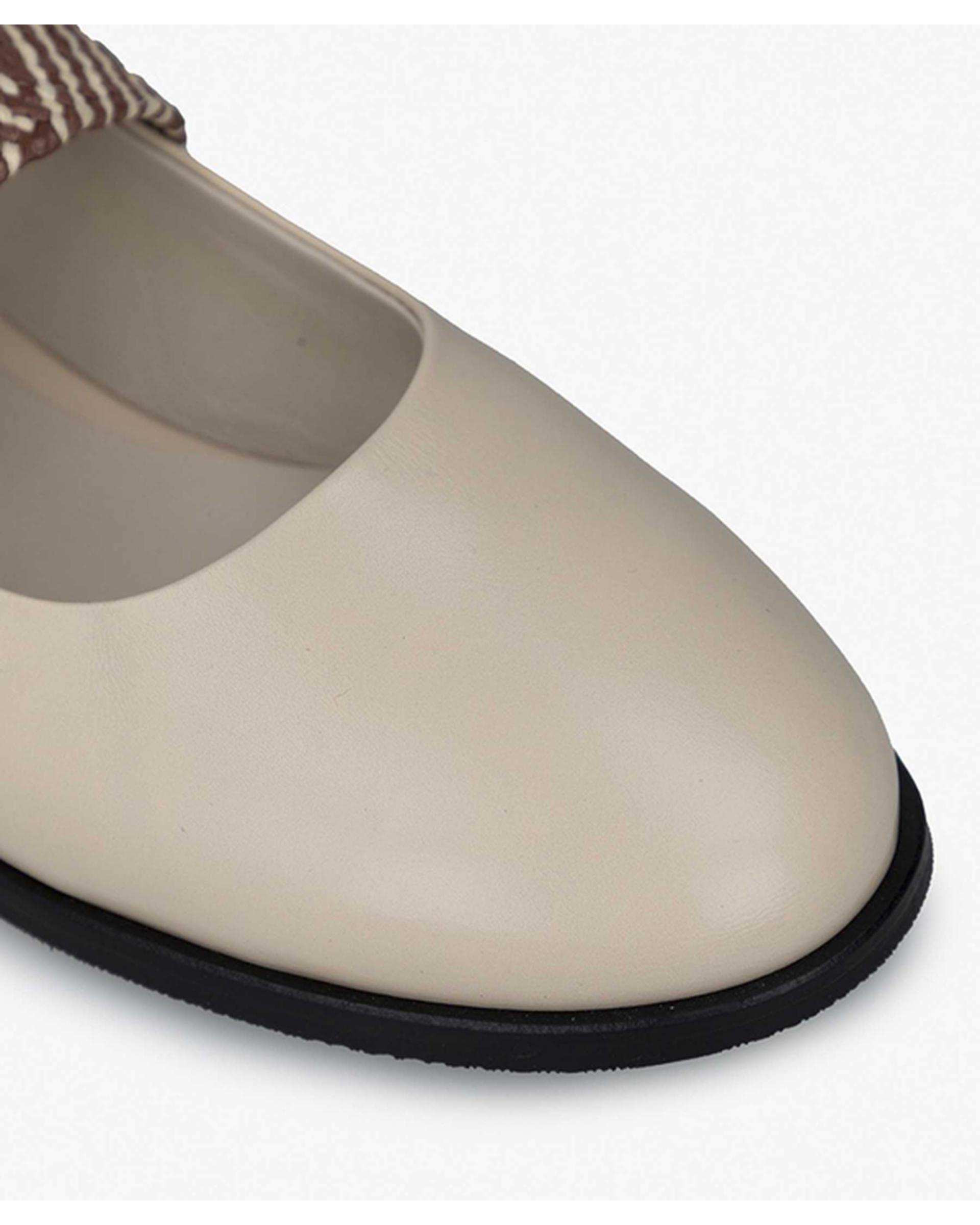 کفش چرم زنانه کژوال طبی کرم برتونیکس Berttonix کد H-2003