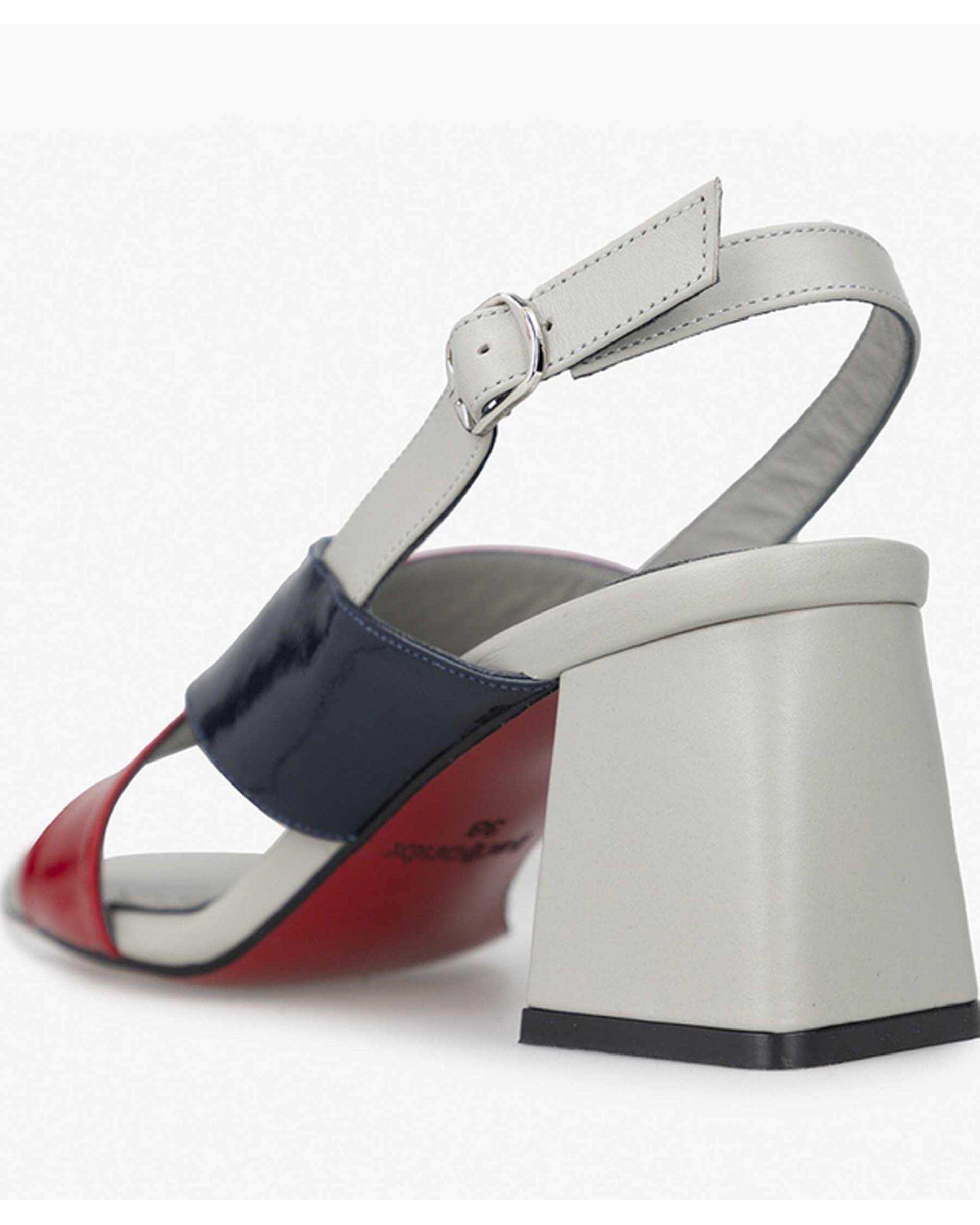 صندل چرم زنانه طبی پاشه بلند برتونیکس Berttonix کد H- 6302