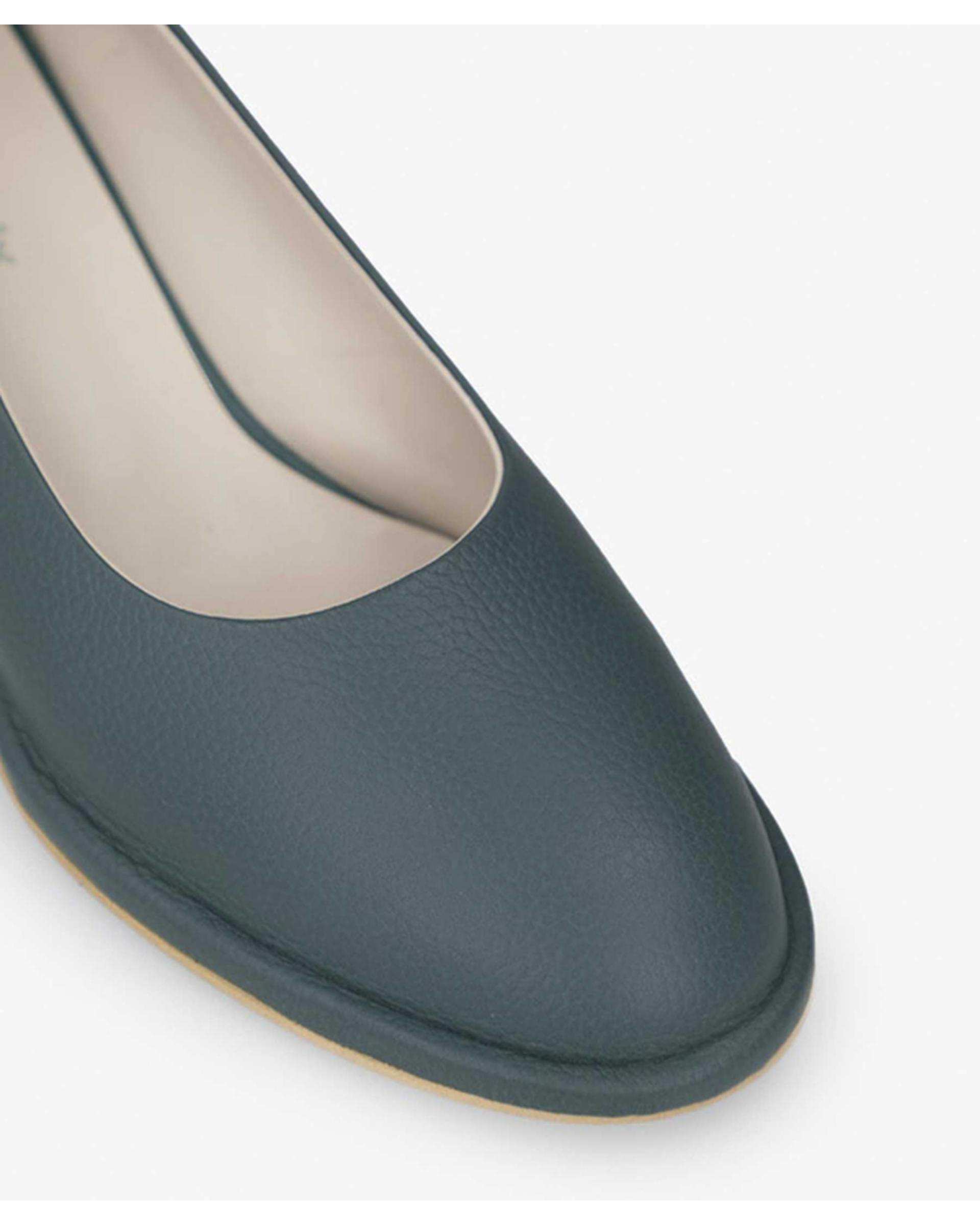 کفش چرم زنانه طبی پاشه بلند سبز برتونیکس Berttonix کد H-4400