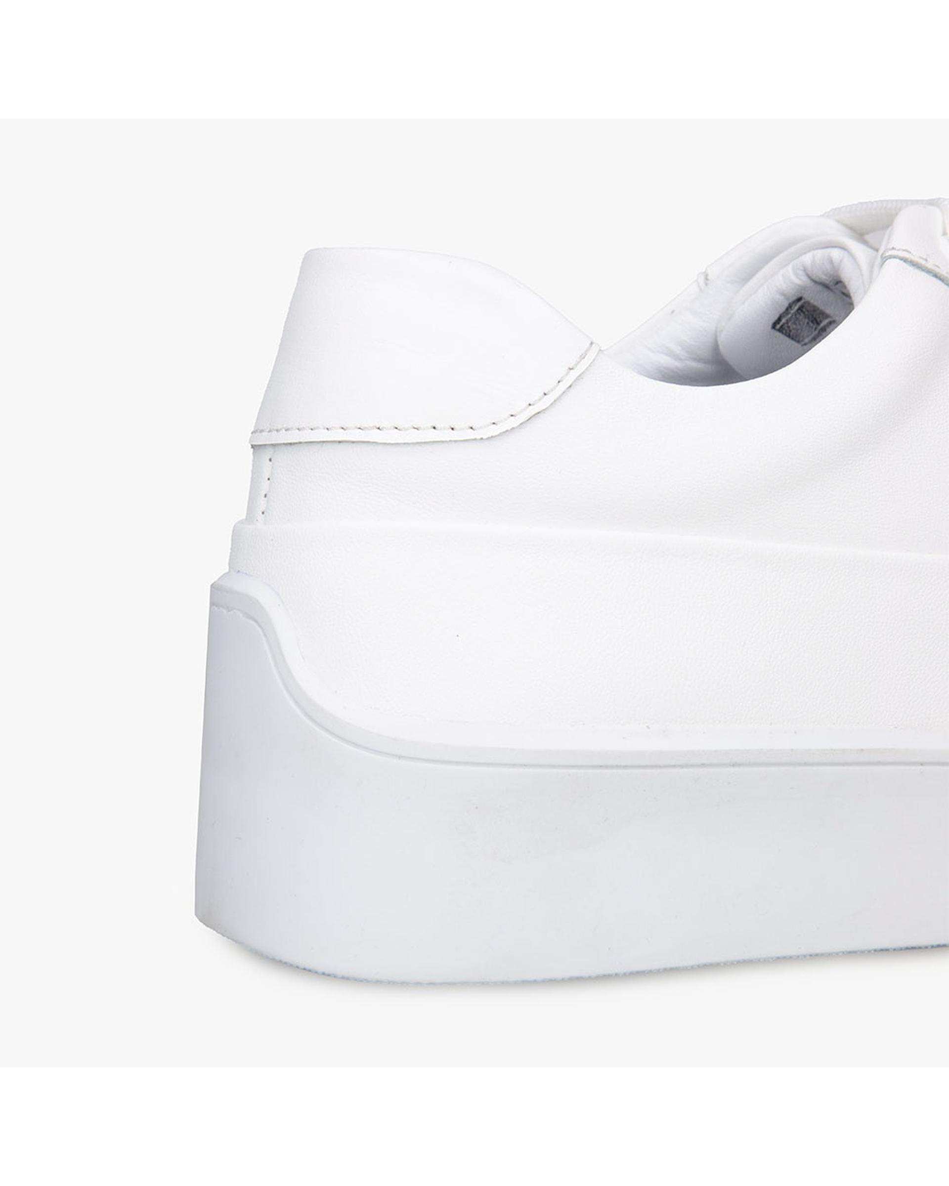 کفش چرم زنانه کژوال طبی سفید برتونیکس Berttonix کد A-4023