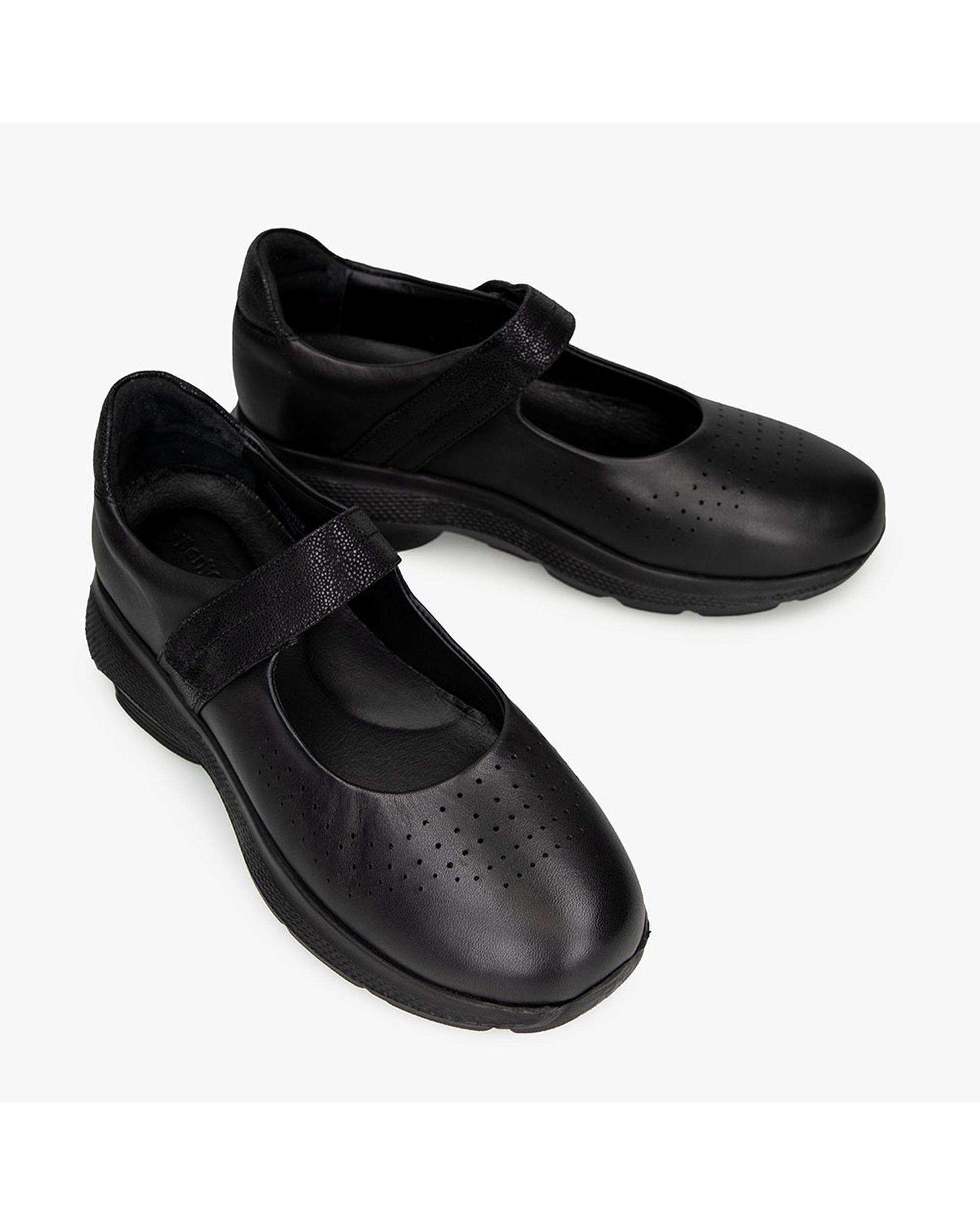 کفش چرم زنانه کژوال طبی مشکی برتونیکس Berttonix کد A-4020