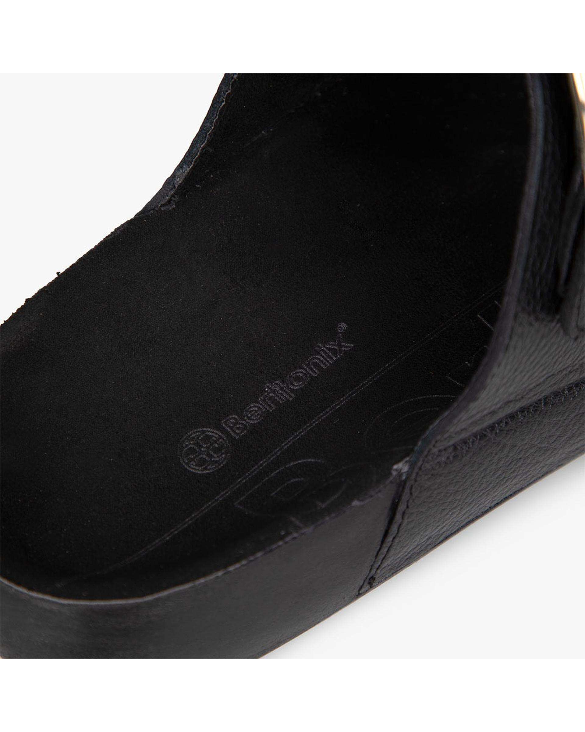 صندل اسلیپر چرم زنانه طبی مشکی برتونیکس Berttonix کد W- 430