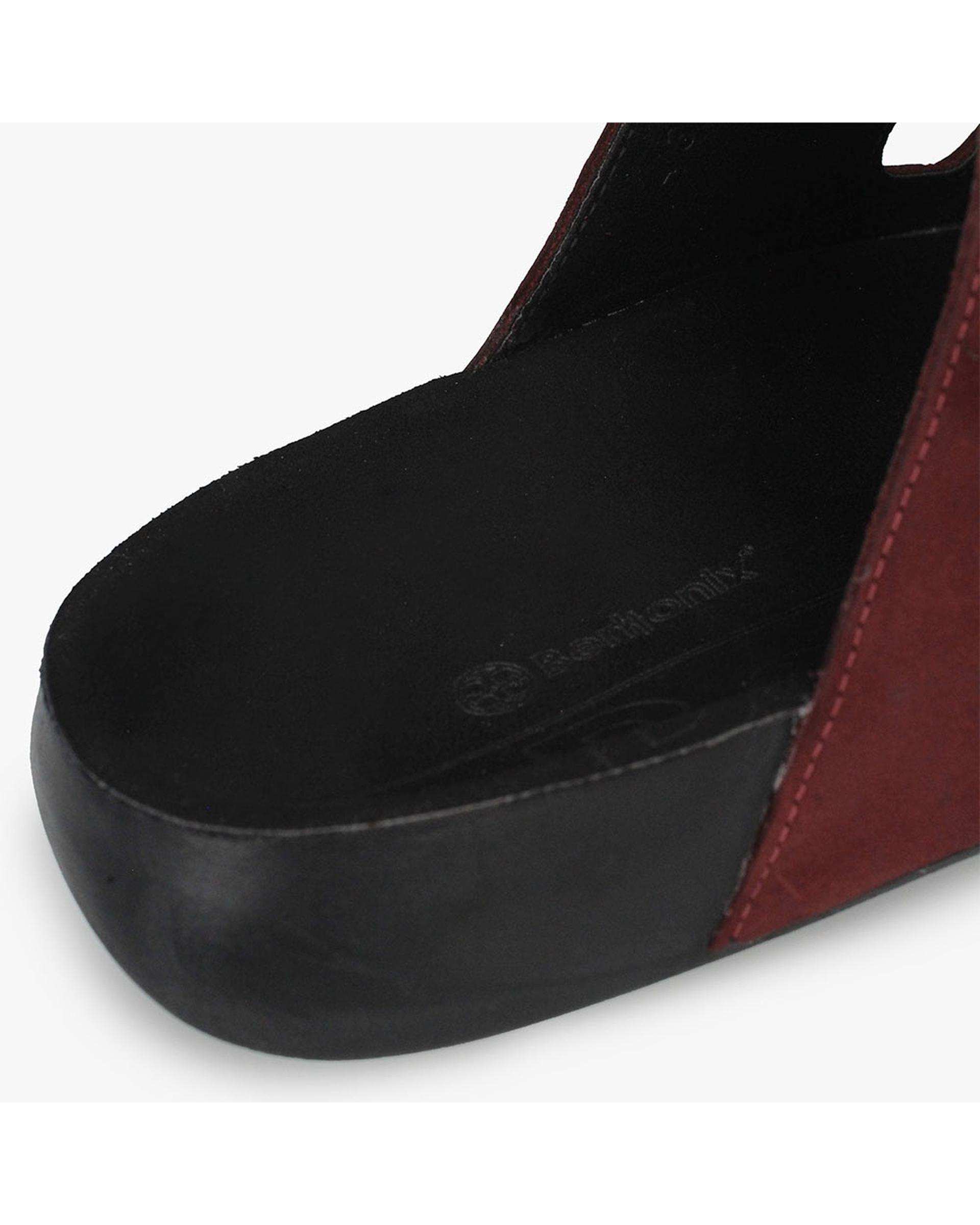 صندل اسلیپر چرم زنانه طبی زرشکی برتونیکس Berttonix کد W- 430