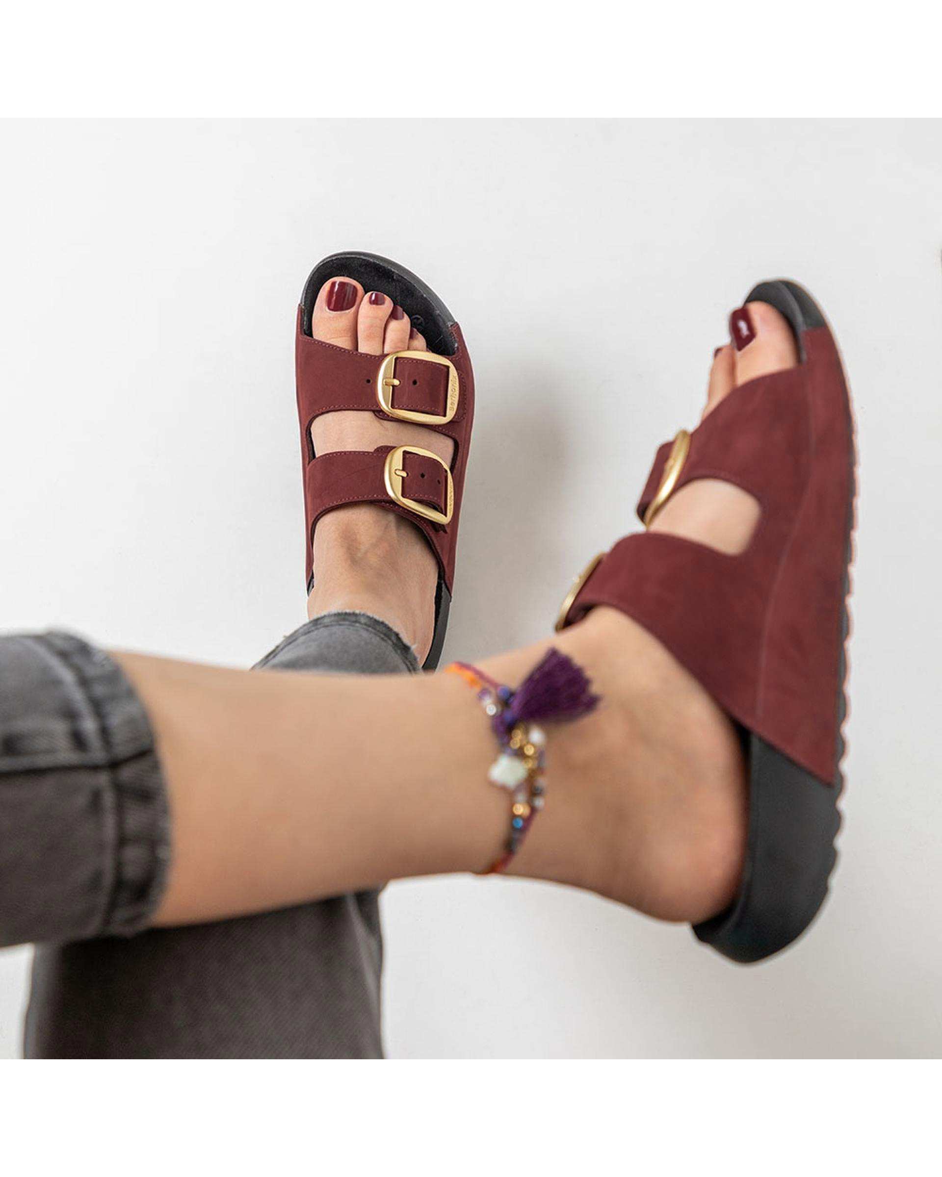 صندل اسلیپر چرم زنانه طبی زرشکی برتونیکس Berttonix کد W- 430