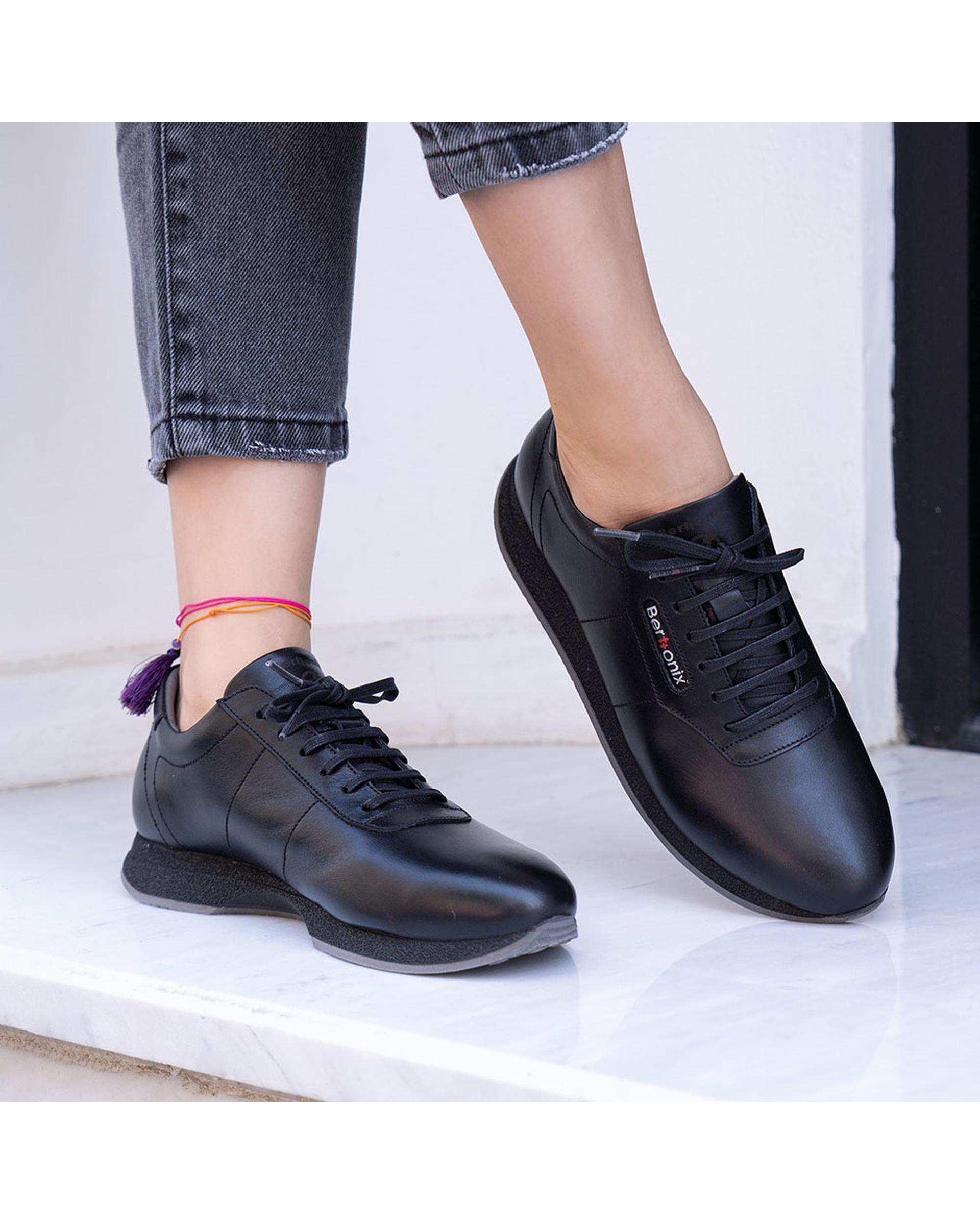 کفش چرم زنانه کژوال طبی مشکی برتونیکس Berttonix کد B 730