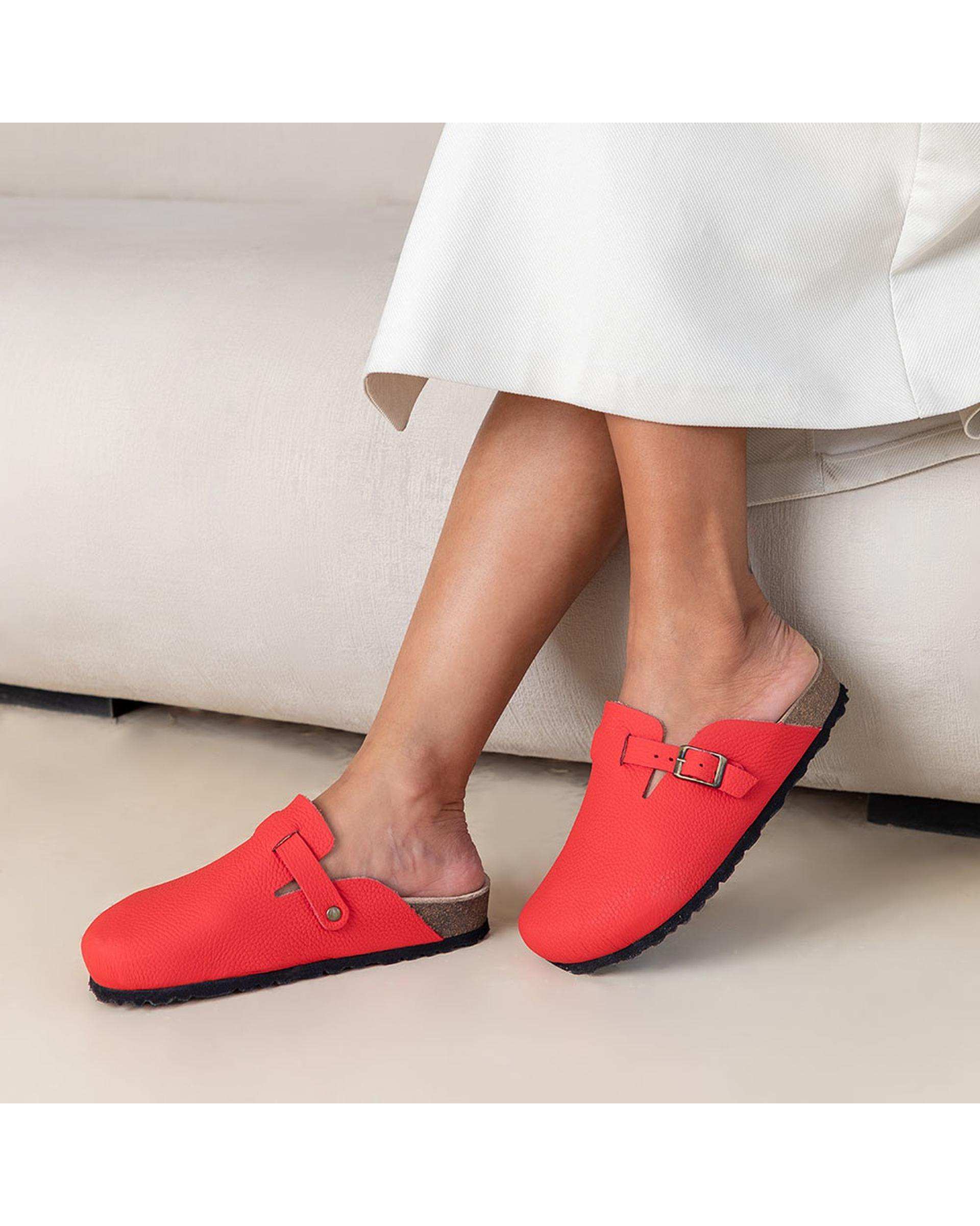 صندل اسلیپر چرم زنانه طبی قرمز برتونیکس Berttonix کد PS-0323