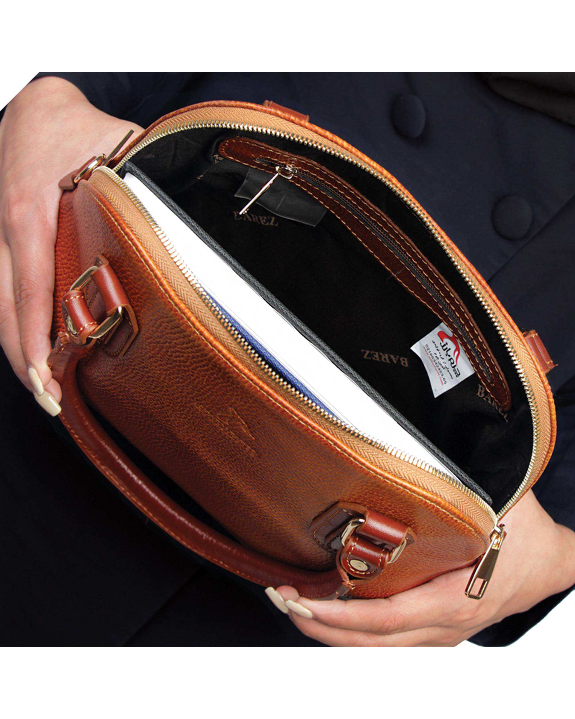 کیف دستی چرم زنانه عسلی چرم بارز Charm Barez مدل DZ69.1