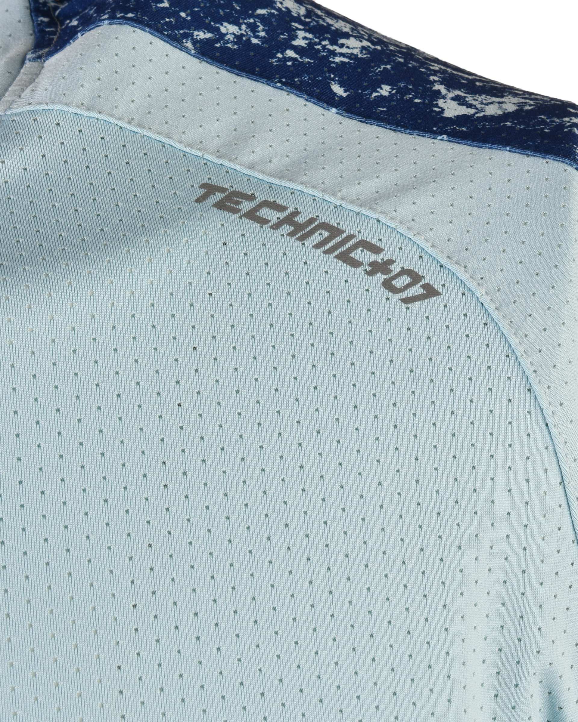 تیشرت ورزشی مردانه آبی آسمانی تکنیک پلاس 07 کد TS-170-ABI