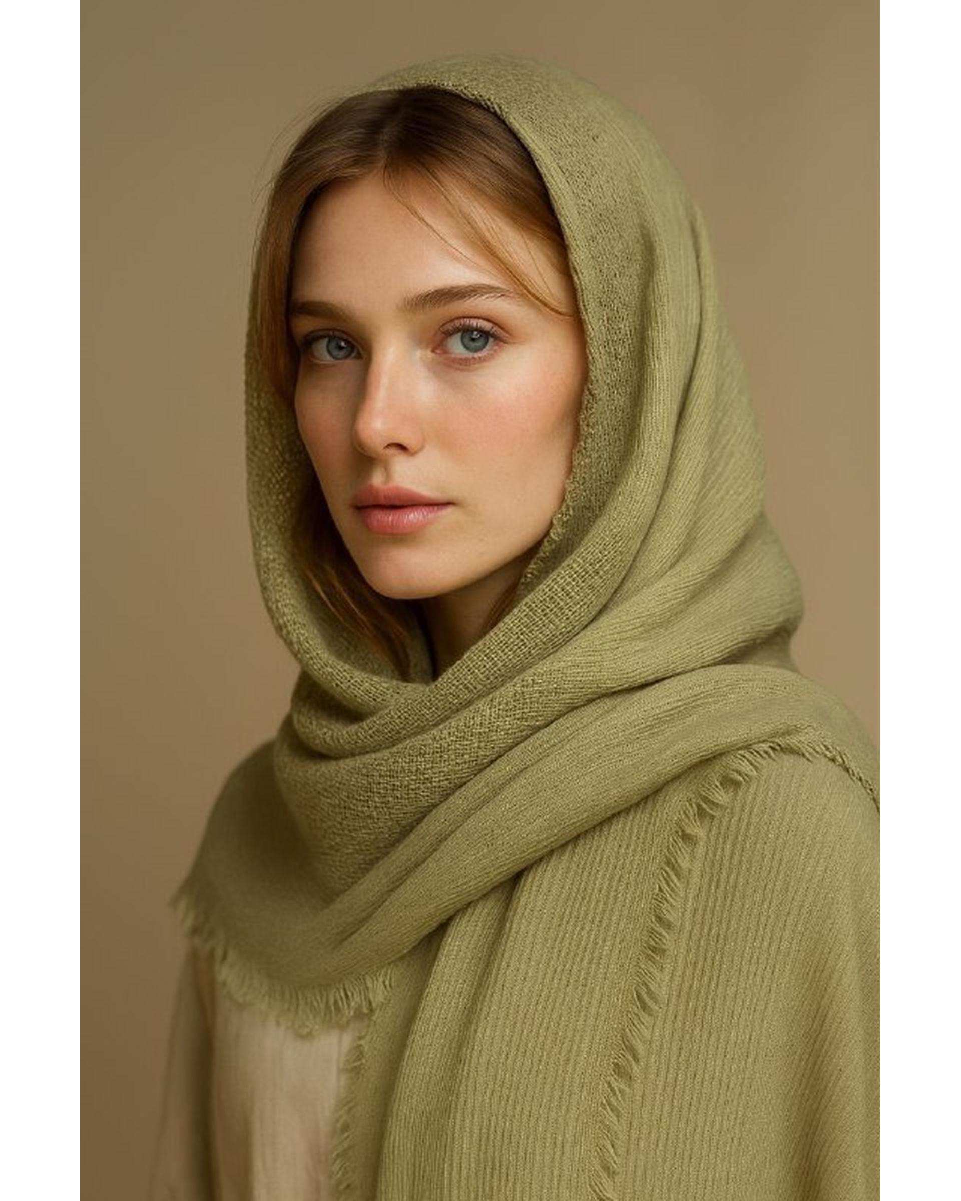 شال زنانه برشکا آماهی Amahi مدل کنفی حصیری