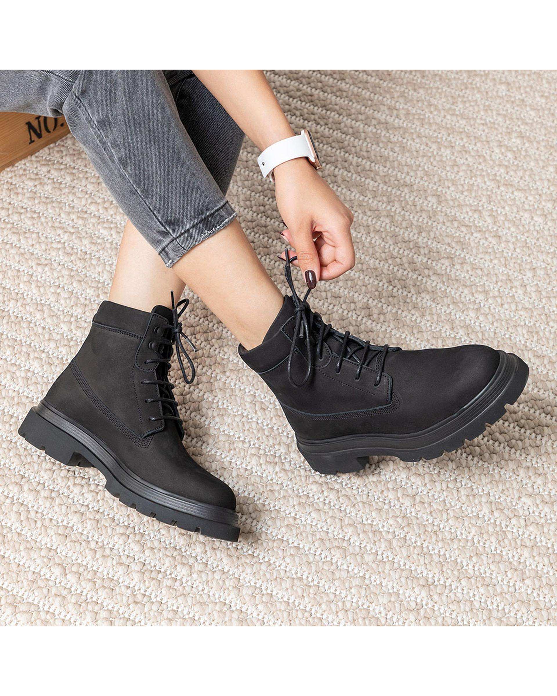 بوت چرم زنانه طبی مشکی برتونیکس Berttonix کد D 555