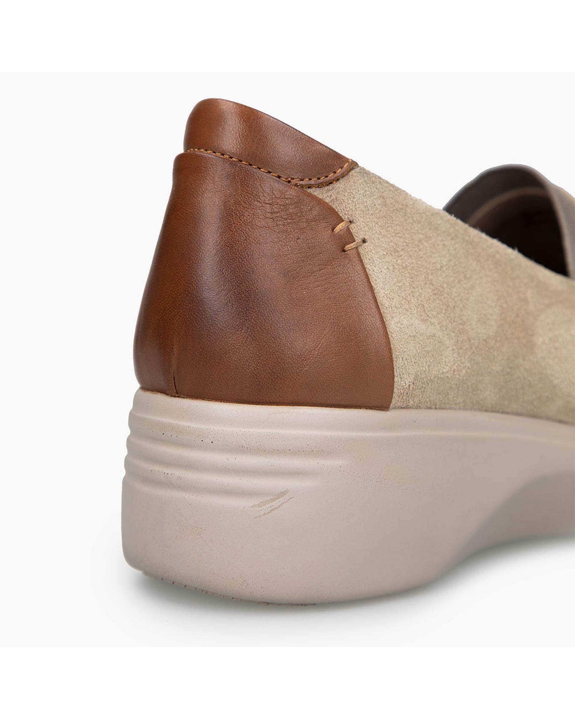 کفش چرم زنانه کژوال طبی خاکی برتونیکس Berttonix کد D 766