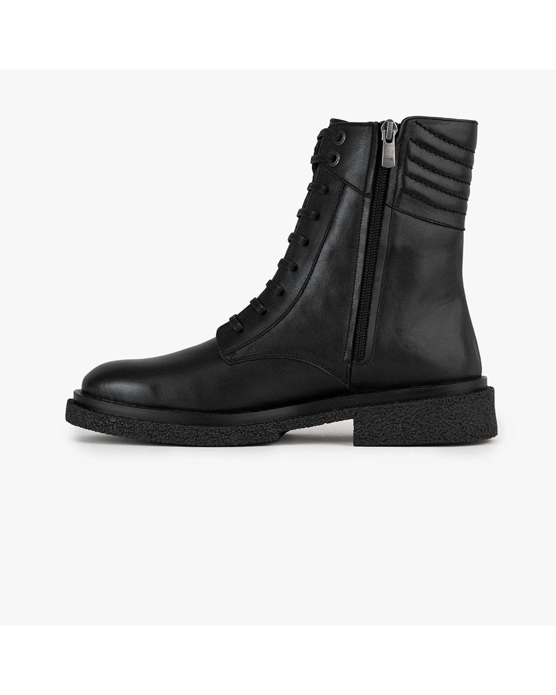 بوت چرم زنانه طبی مشکی برتونیکس Berttonix کد D 930