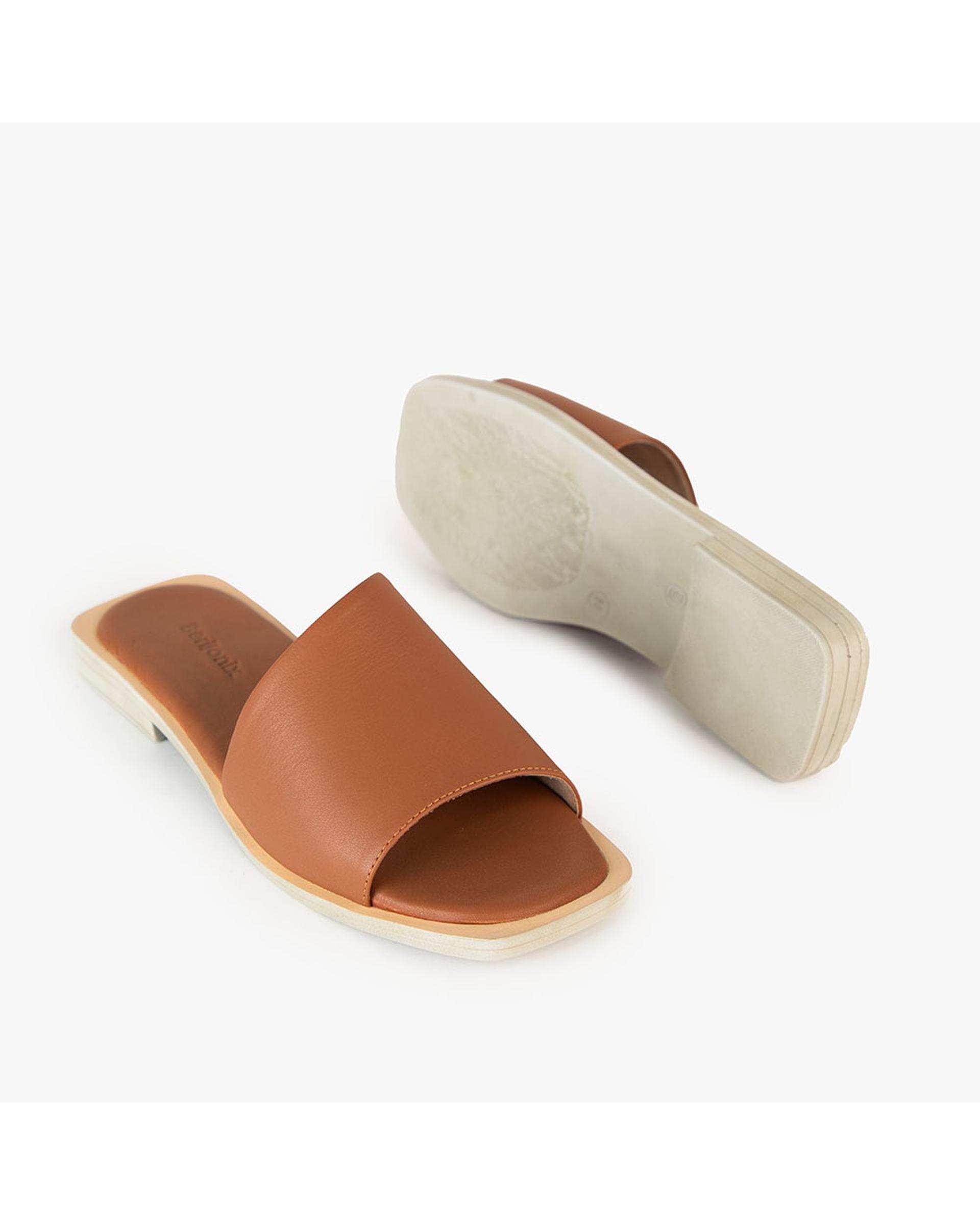 صندل اسلیپر چرم زنانه طبی عسلی برتونیکس Berttonix کد GI-۶۷۲۰ B