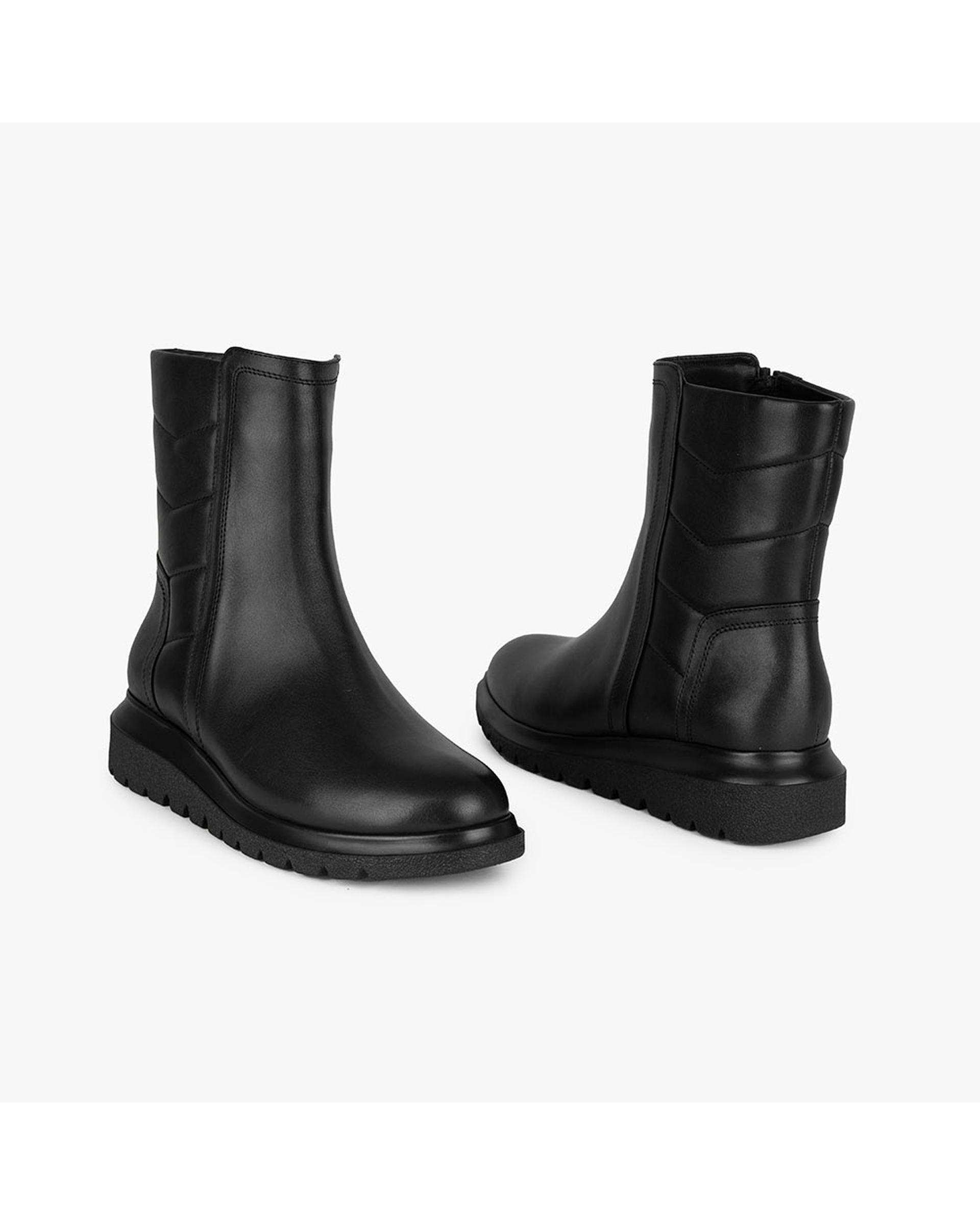 بوت چرم زنانه طبی مشکی برتونیکس Berttonix کد A-۴۰۲۷