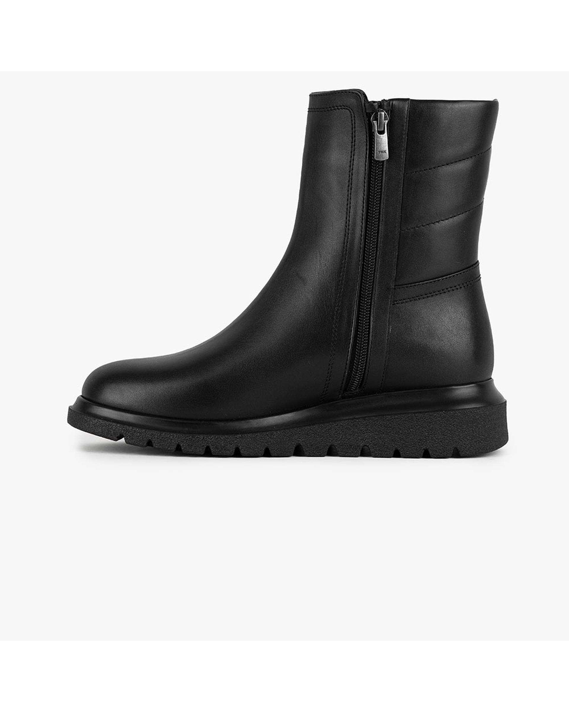 بوت چرم زنانه طبی مشکی برتونیکس Berttonix کد A-۴۰۲۷