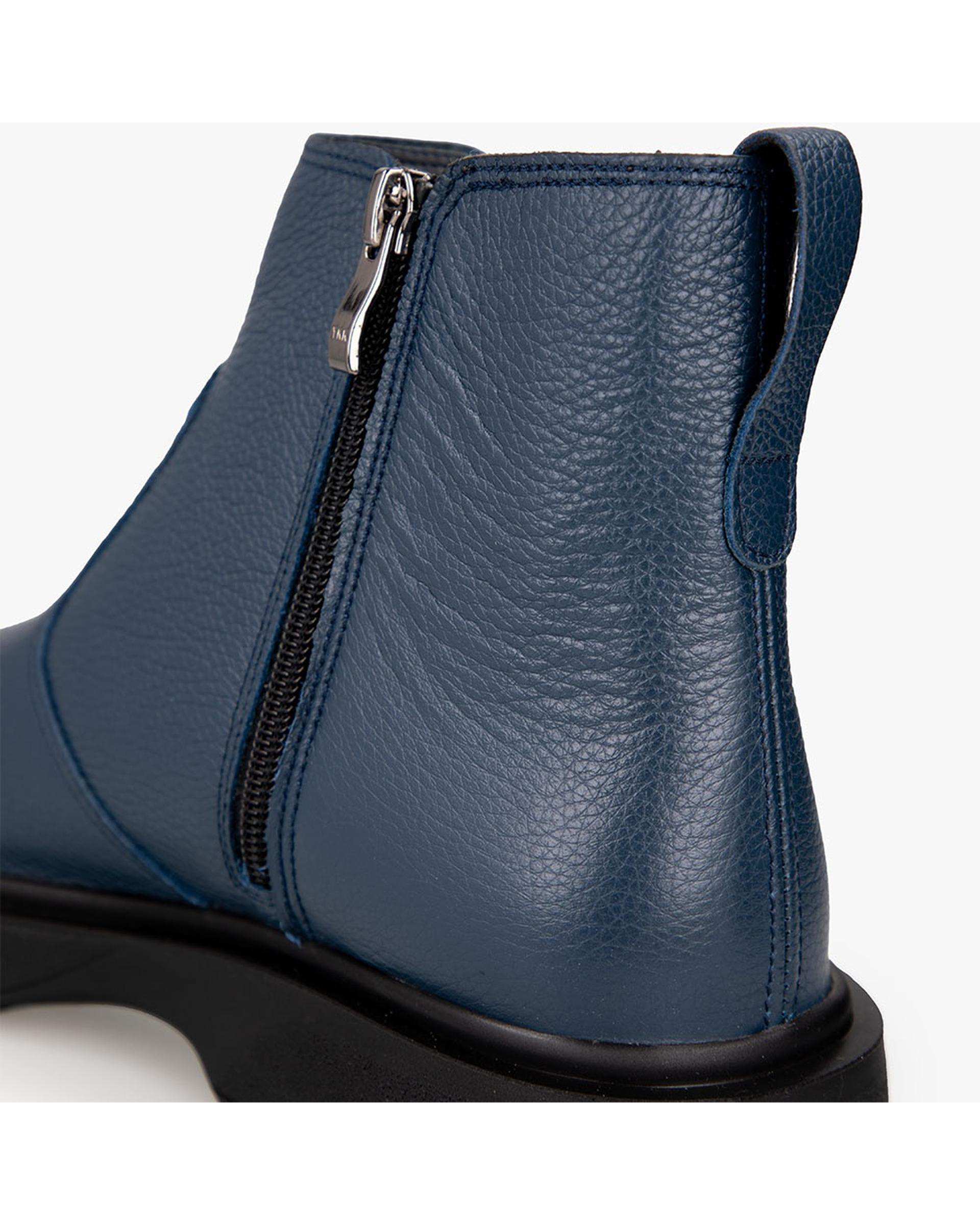 بوت چرم مردانه طبی سرمه ای برتونیکس Berttonix کد M-۴۱۳ B