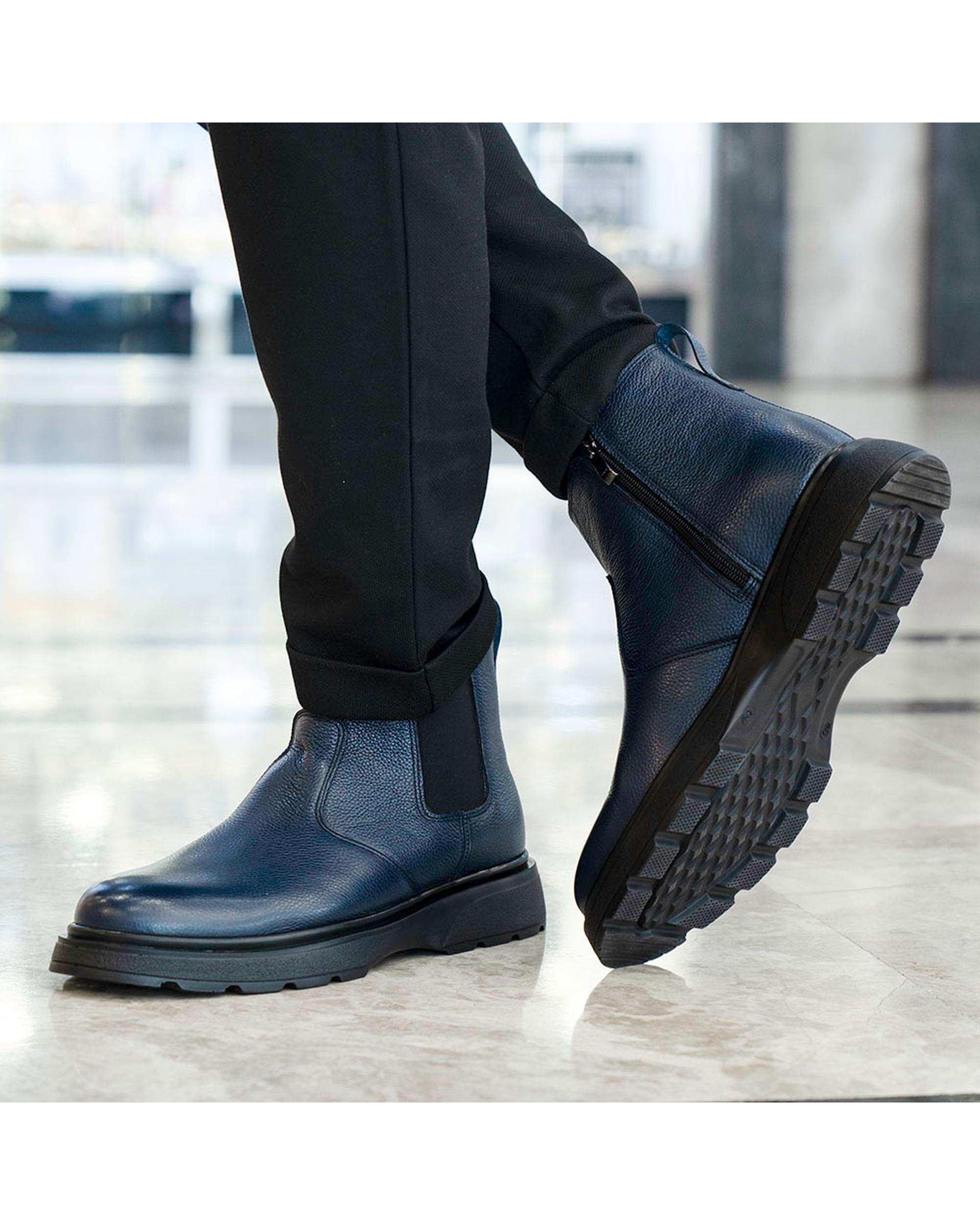 بوت چرم مردانه طبی سرمه ای برتونیکس Berttonix کد M-۴۱۳ B