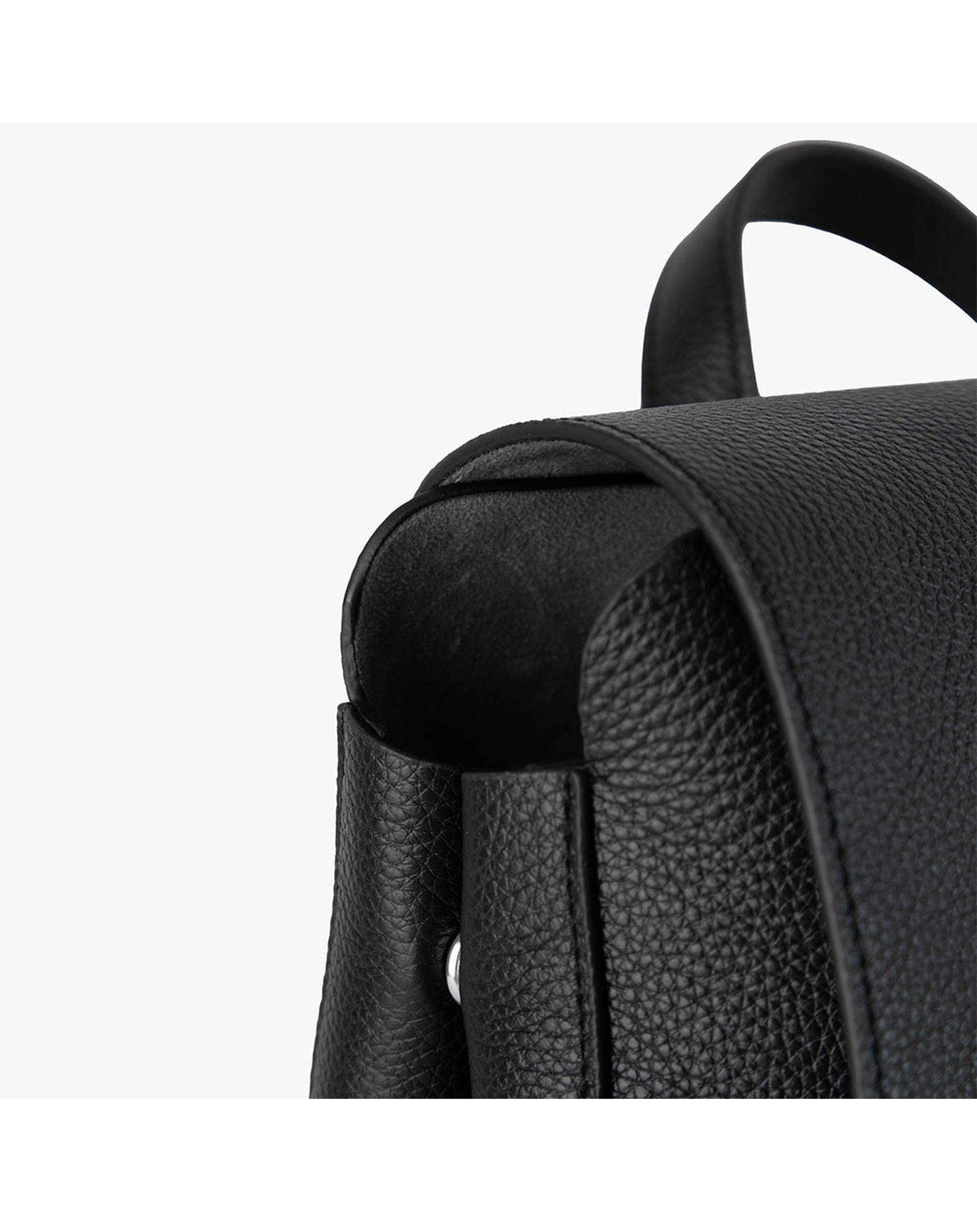 کوله پشتی چرم زنانه مشکی برتونیکس Berttonix کد 4043