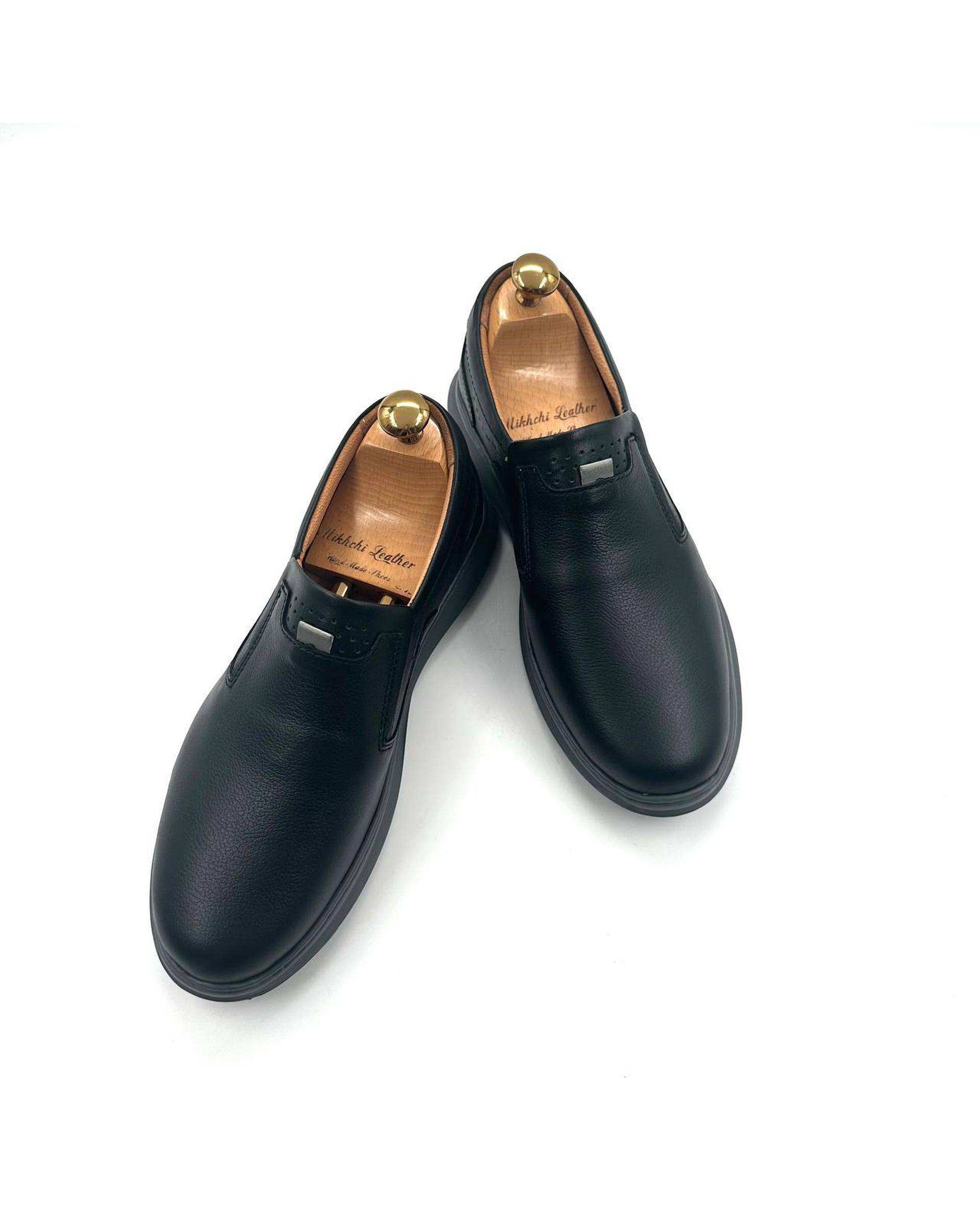 کفش چرم مردانه طبی راحتی مشکی چرم میخچی Mikhchi Leather مدل H21