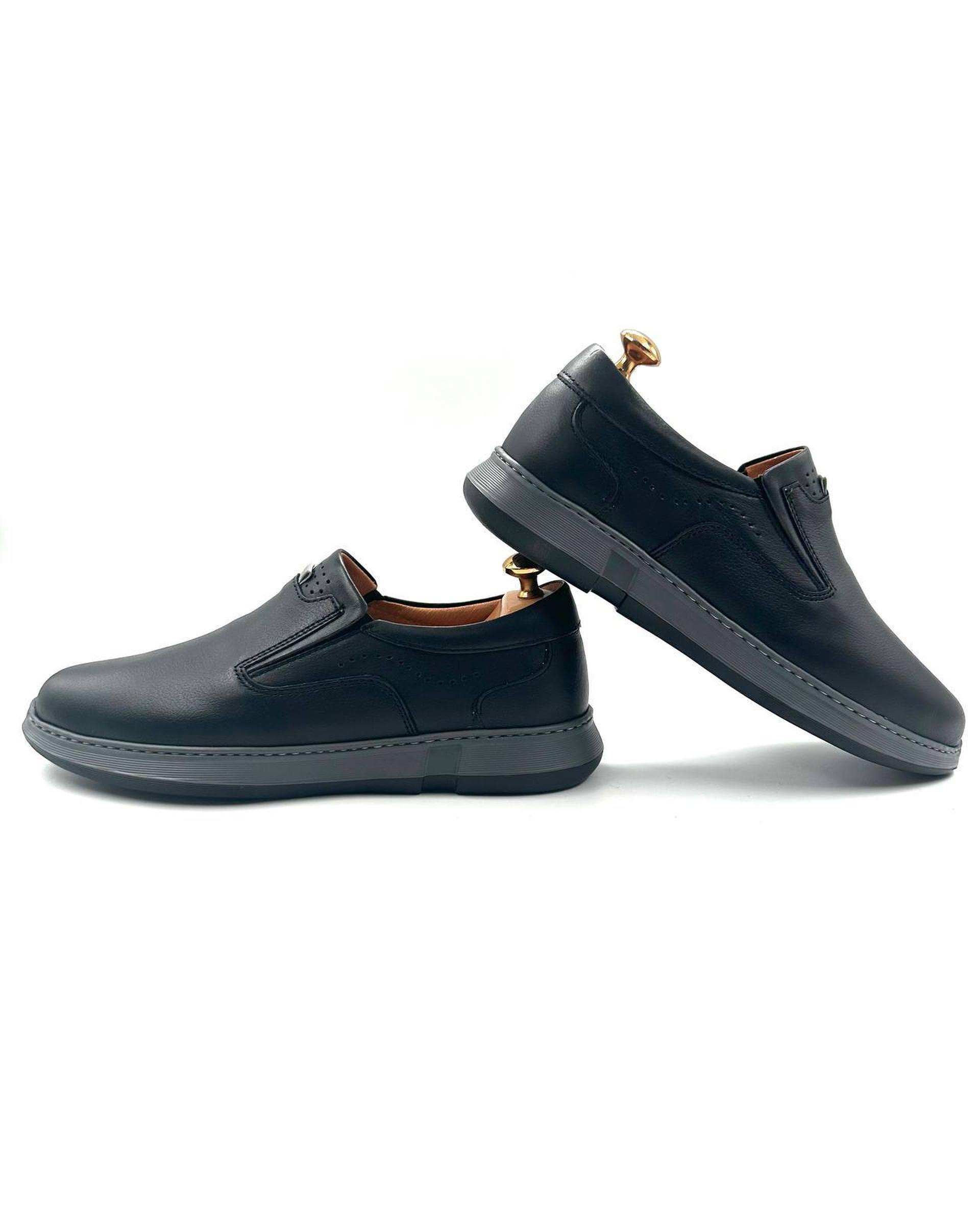 کفش چرم مردانه طبی راحتی مشکی چرم میخچی Mikhchi Leather مدل H21