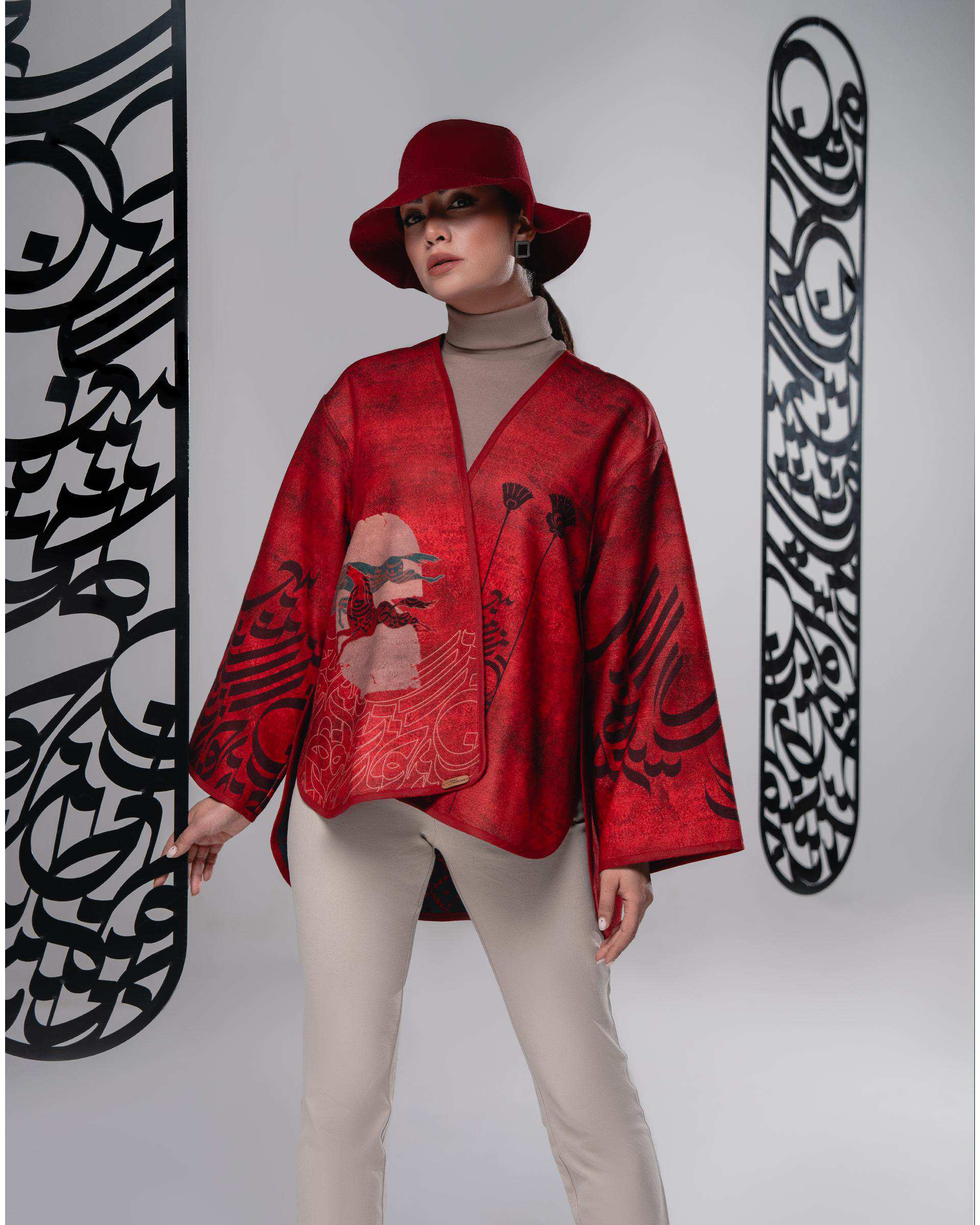 پالتو زنانه دورو قرمز سبز طاقه چیان Taghechian مدل پیوند