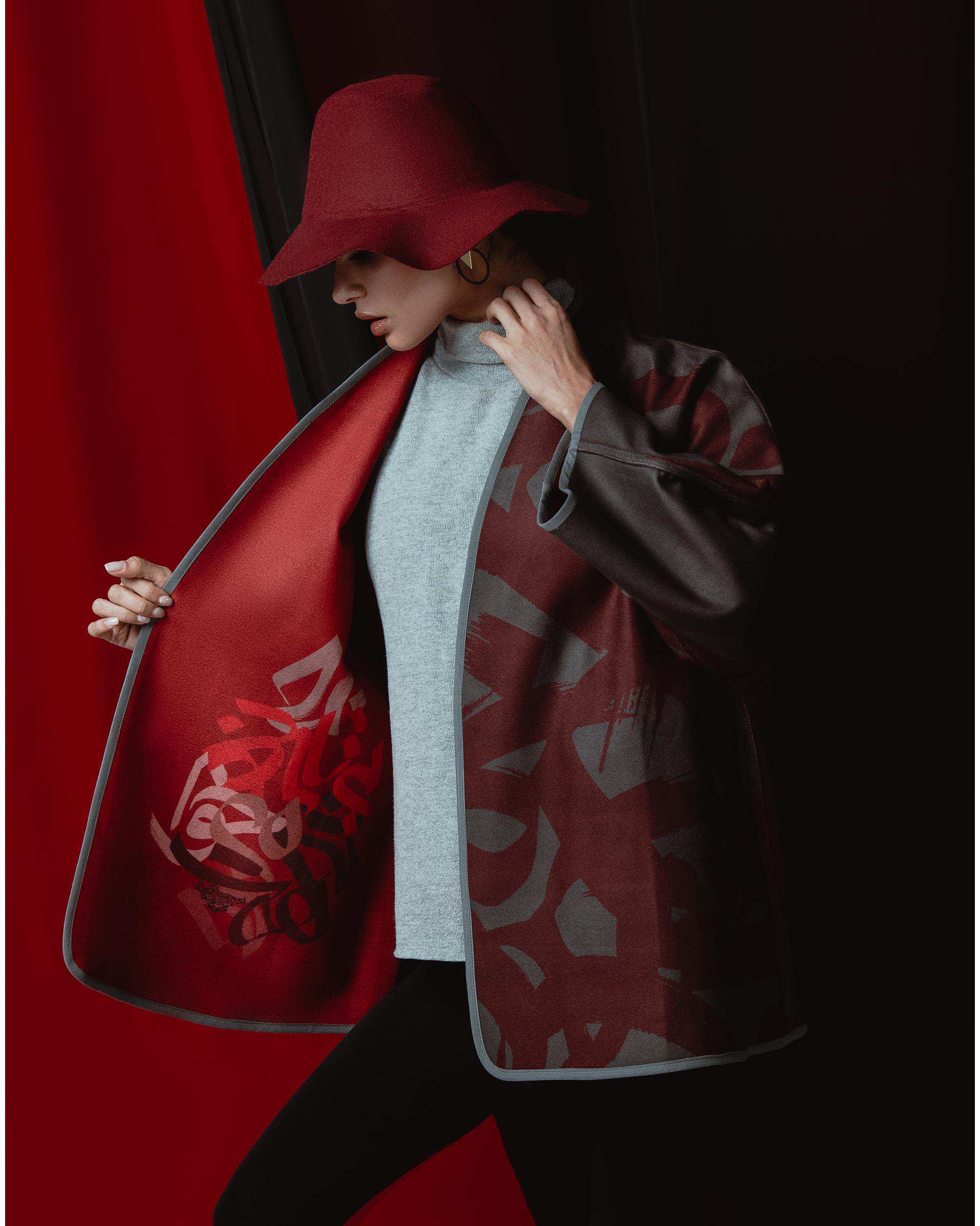 کت زنانه دورو قرمز زرشکی طاقه چیان Taghechian مدل بیتاب