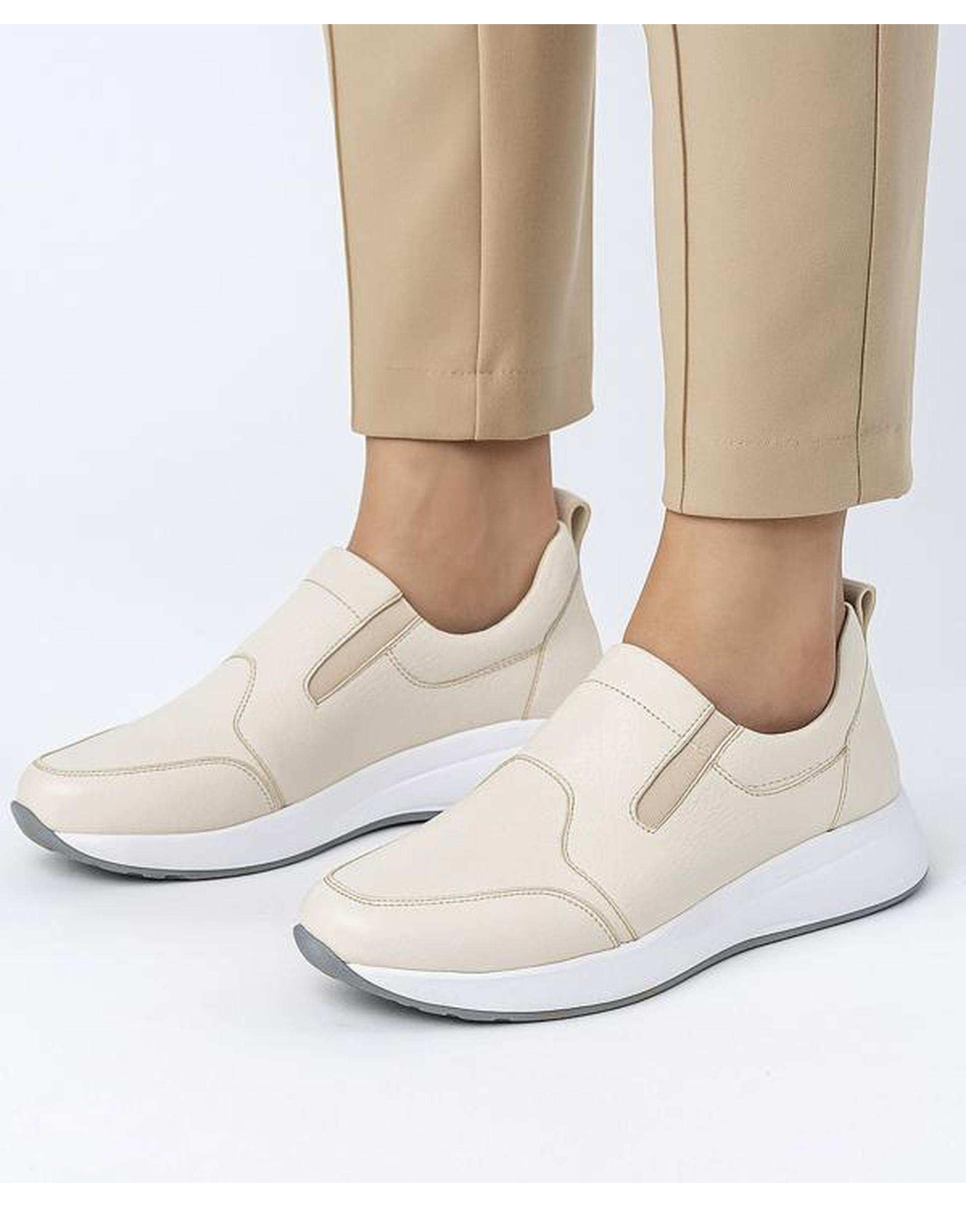 کفش چرم زنانه کژوال کرم ایران طب Iran Teb مدل مایا 205427