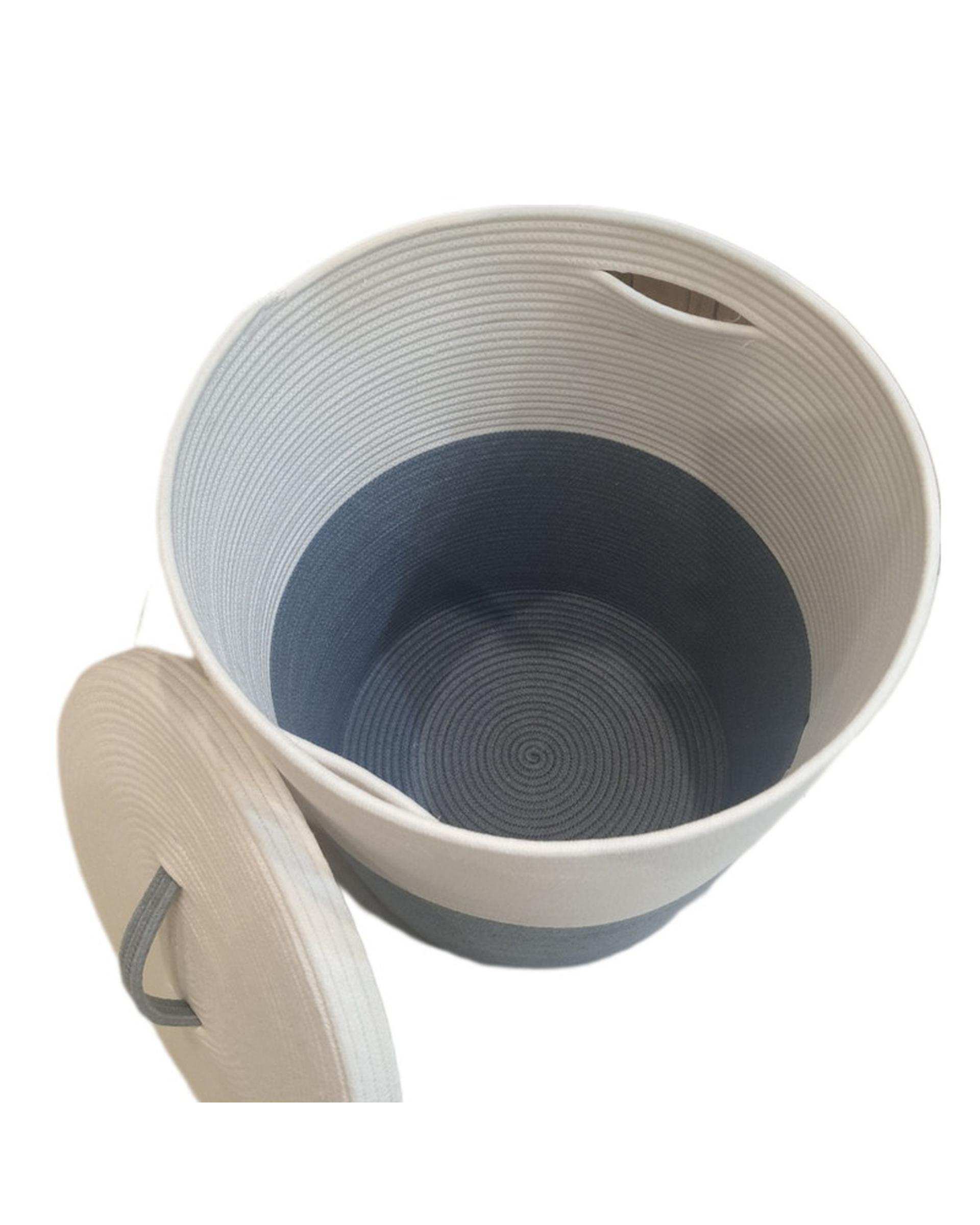 سبد لباس نوک مدادی سفید مدل C2