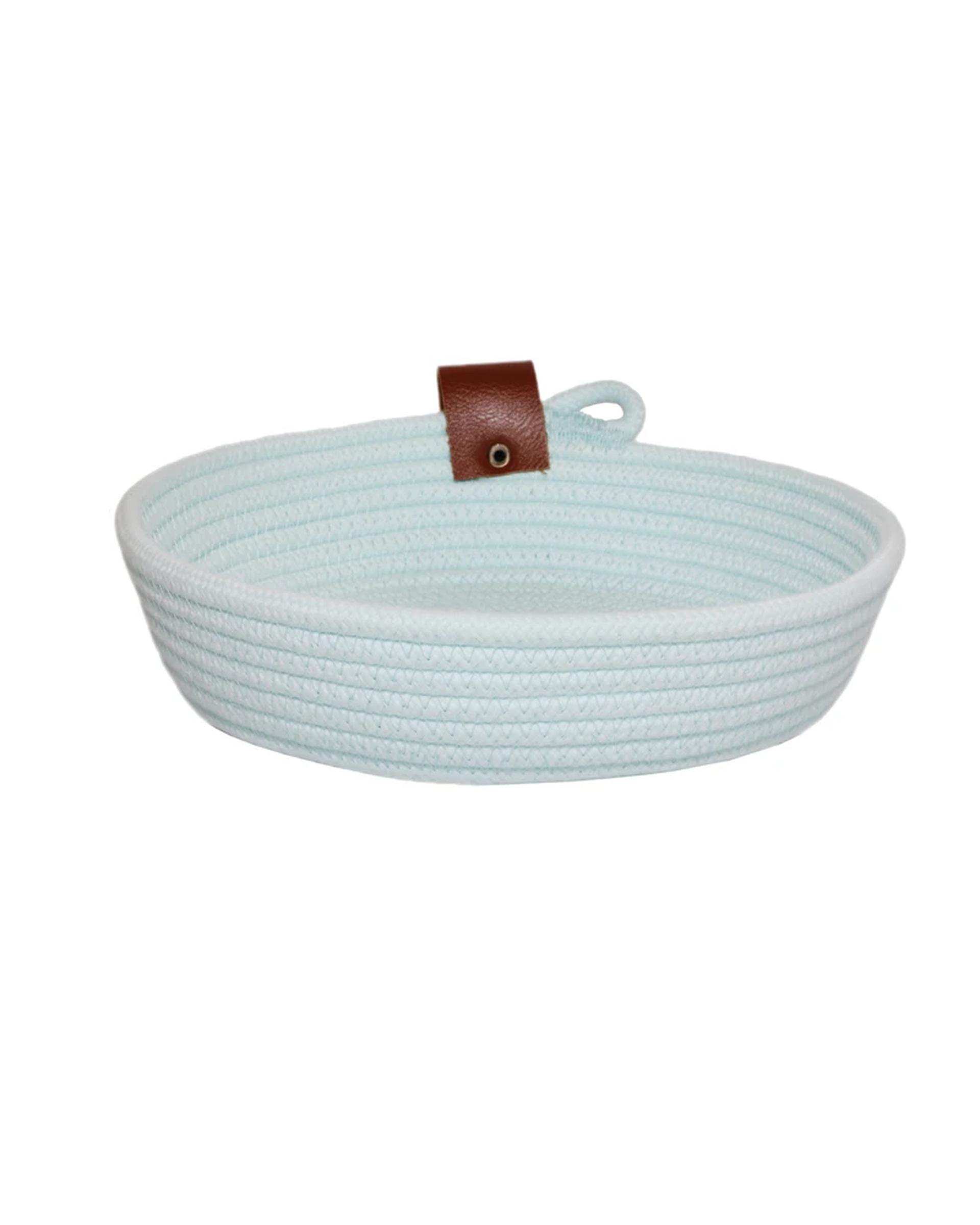 سبد نان آبی آسمانی مدل نخ پنبه