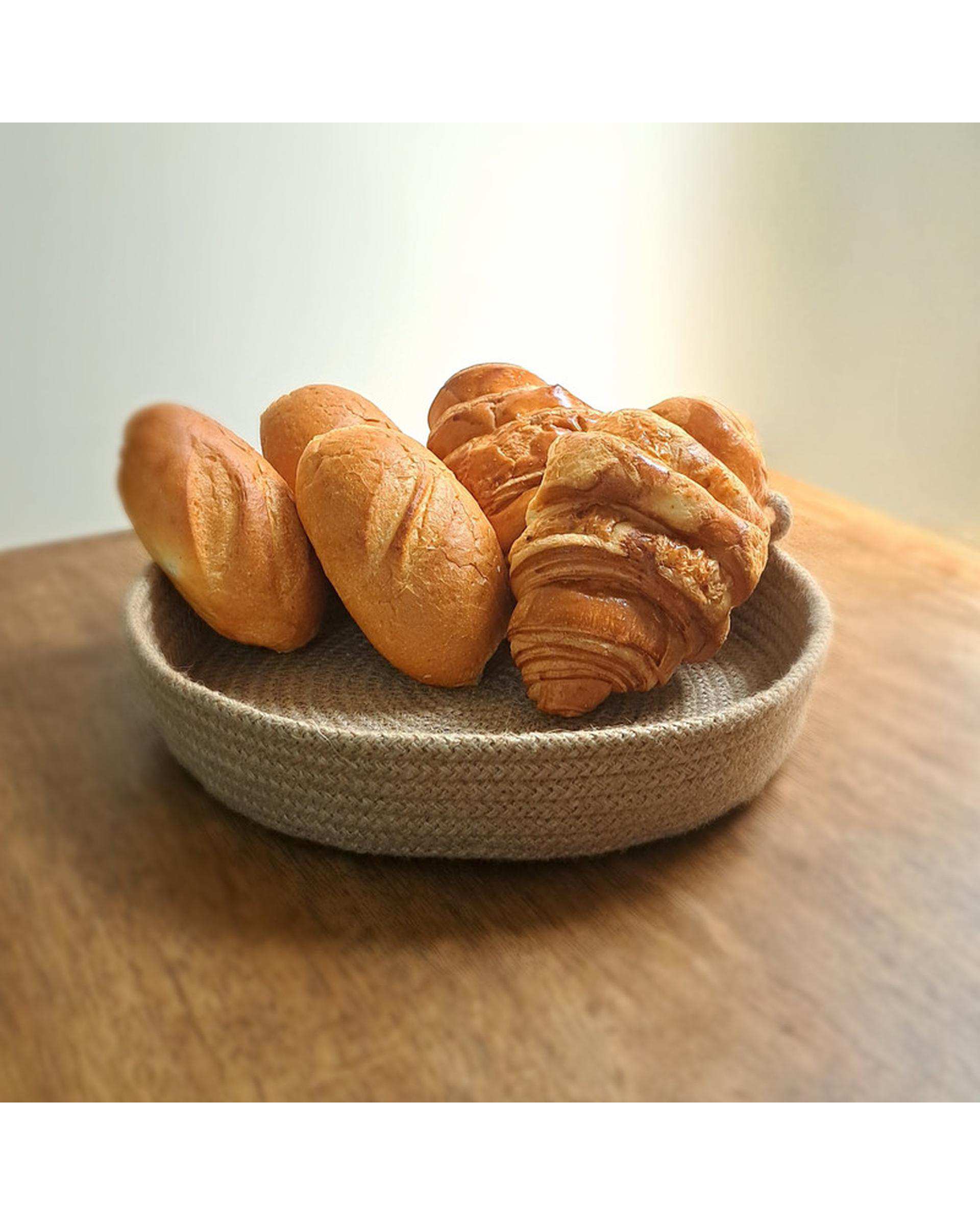 سبد نان کرم تیره مدل کنفی