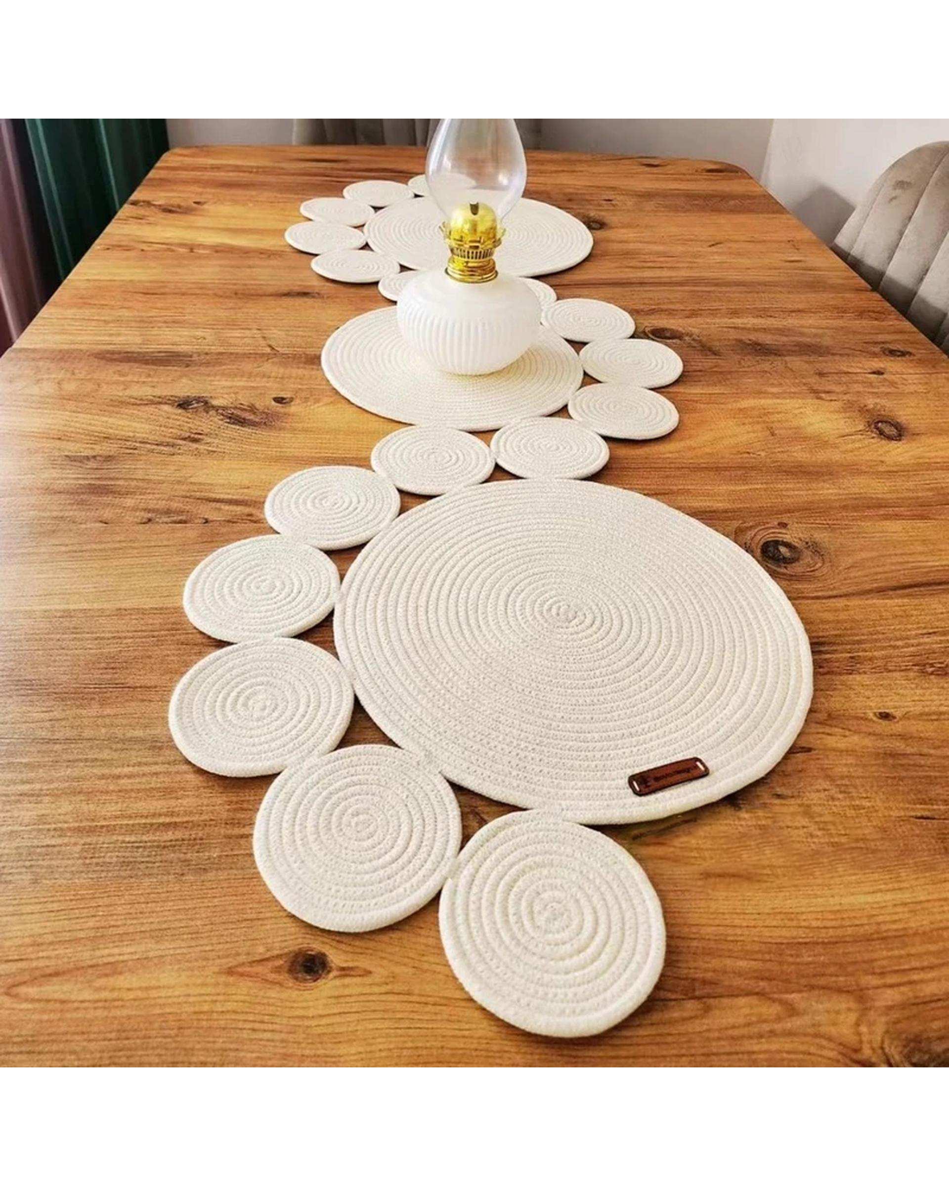 رانر سفید مدل قیطانی