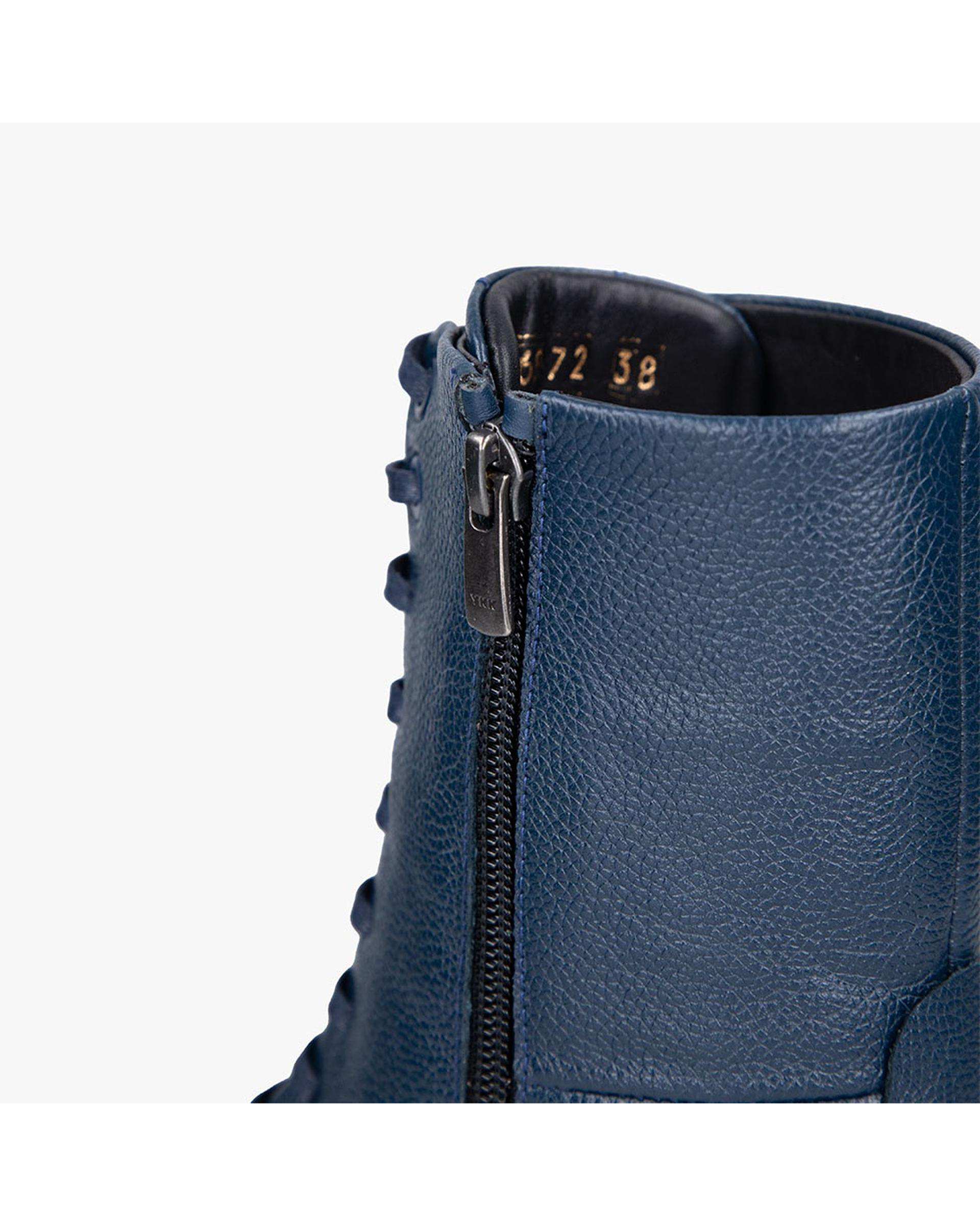 بوت چرم زنانه سرمه ای برتونیکس Berttonix کد A-۴۰۲۶۱